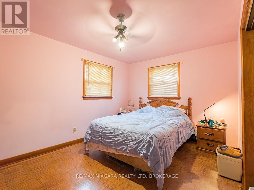 205 Borden Avenue, Port Colborne, Ontario  L3K 3Z9 - Photo 7 - X12595540