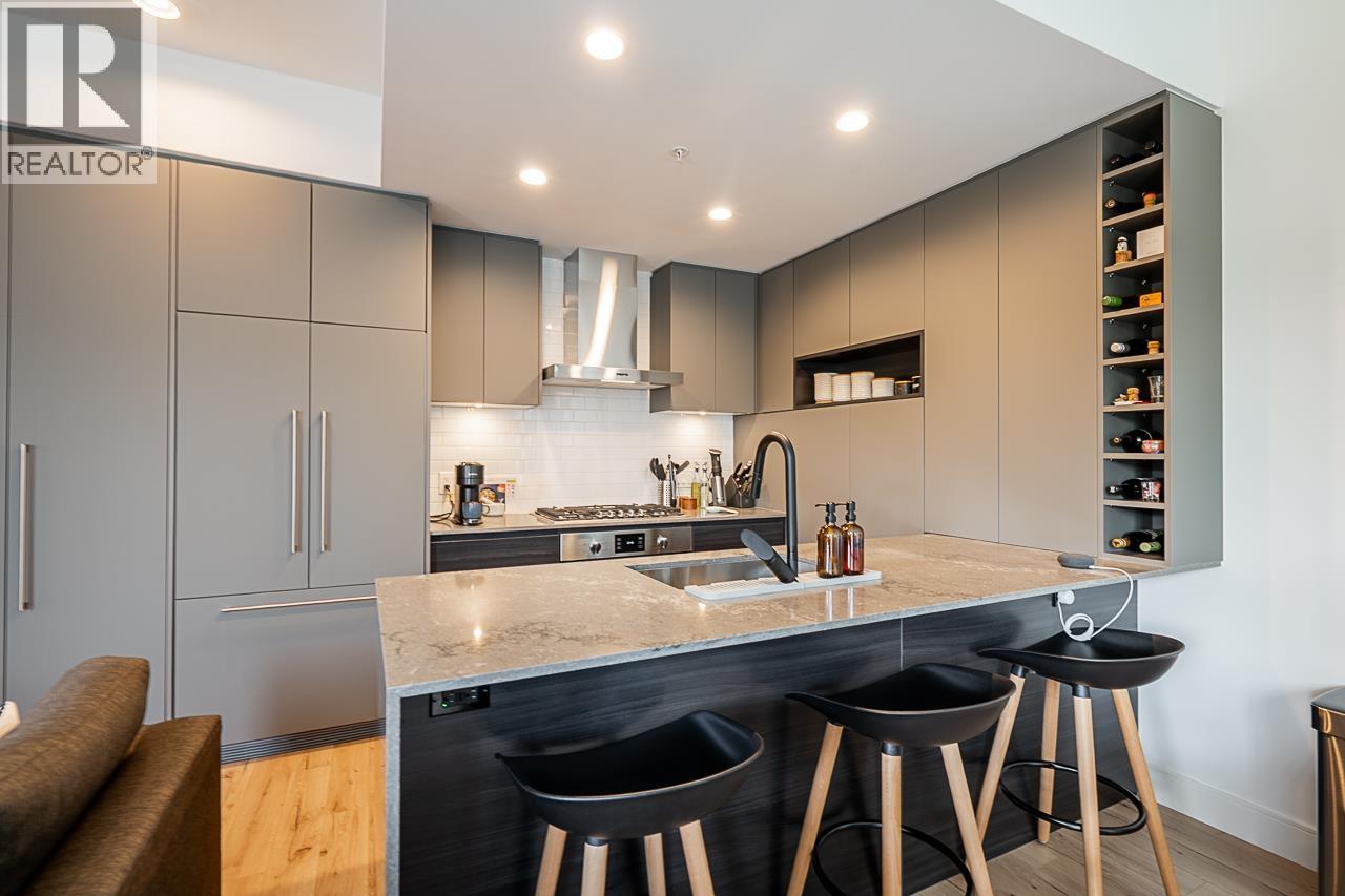 435 55 Klahanie Drive, Port Moody, British Columbia  V3H 0M9 - Photo 1 - R3071575