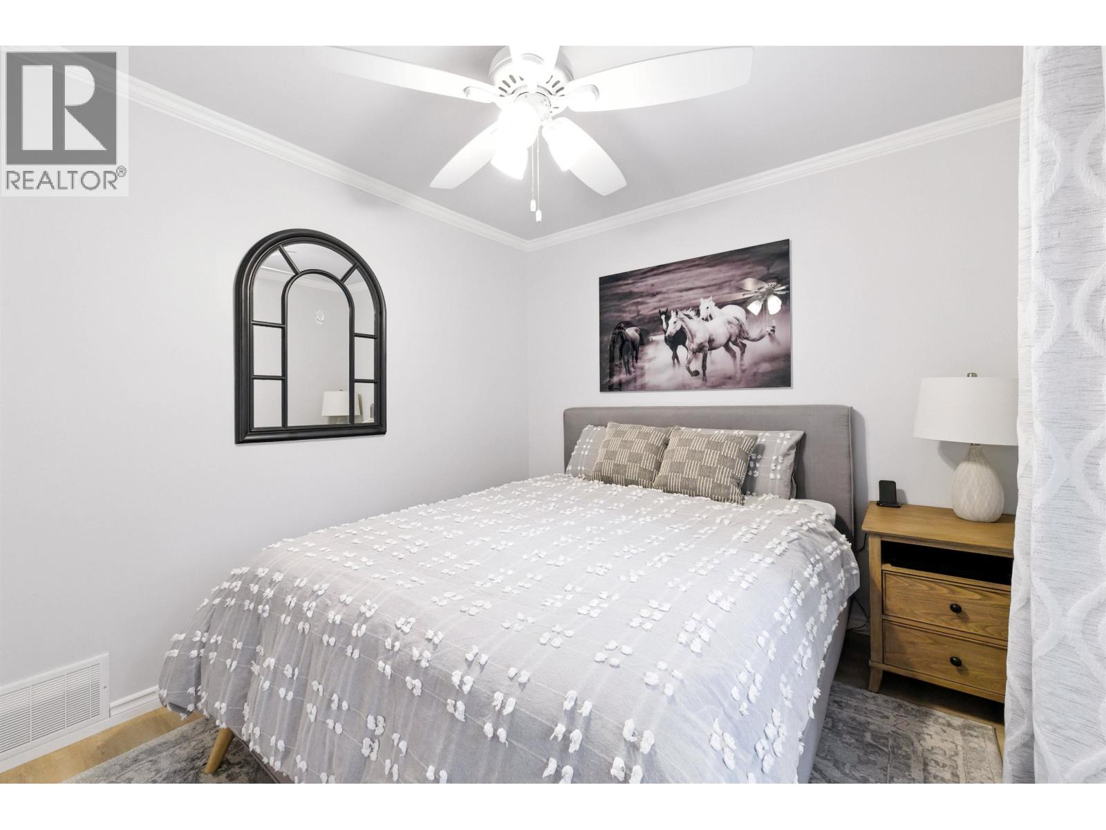 8885 Larkfield Drive, Burnaby, British Columbia  V5A 4L3 - Photo 11 - R3071577