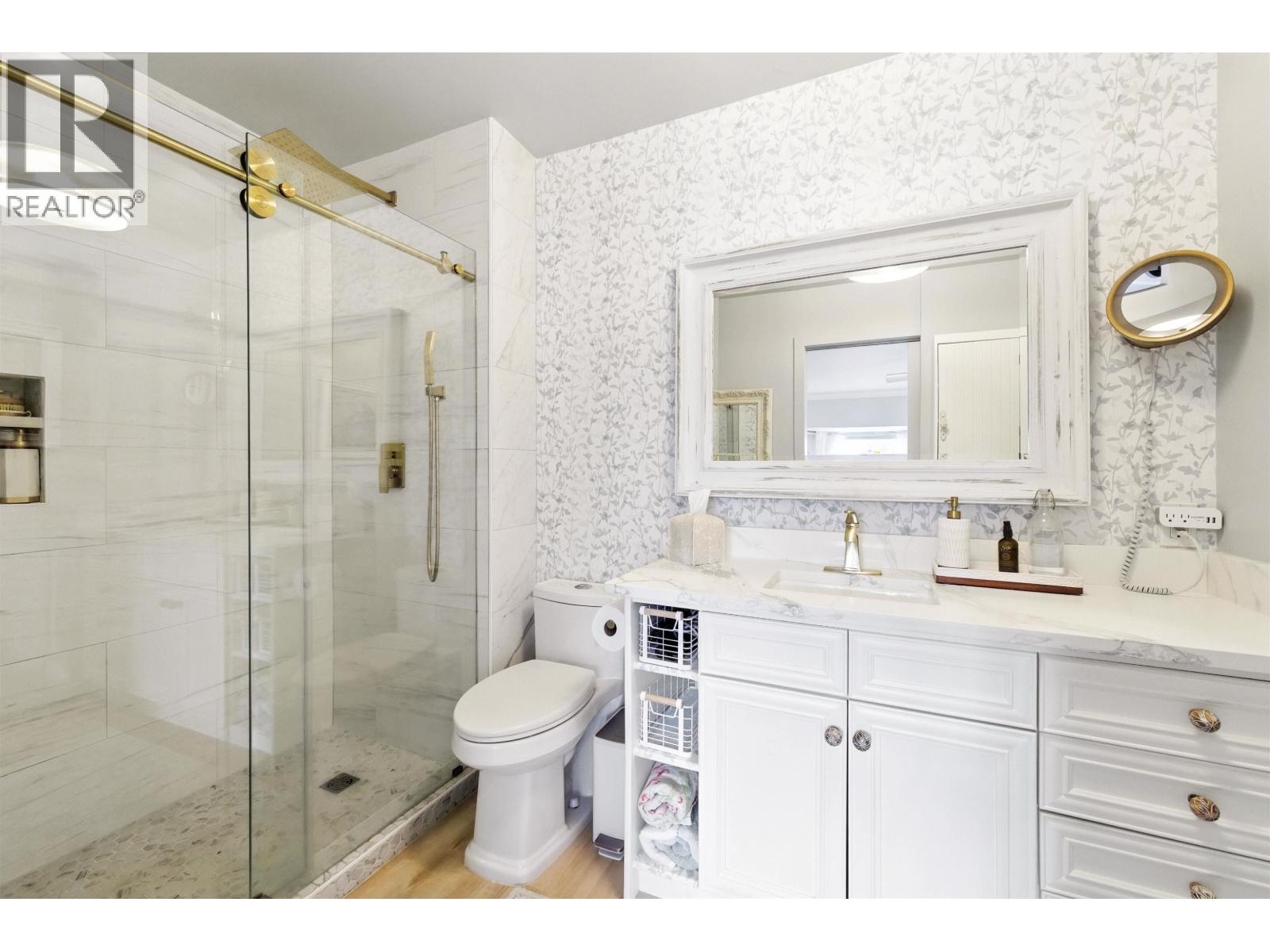 8885 Larkfield Drive, Burnaby, British Columbia  V5A 4L3 - Photo 17 - R3071577