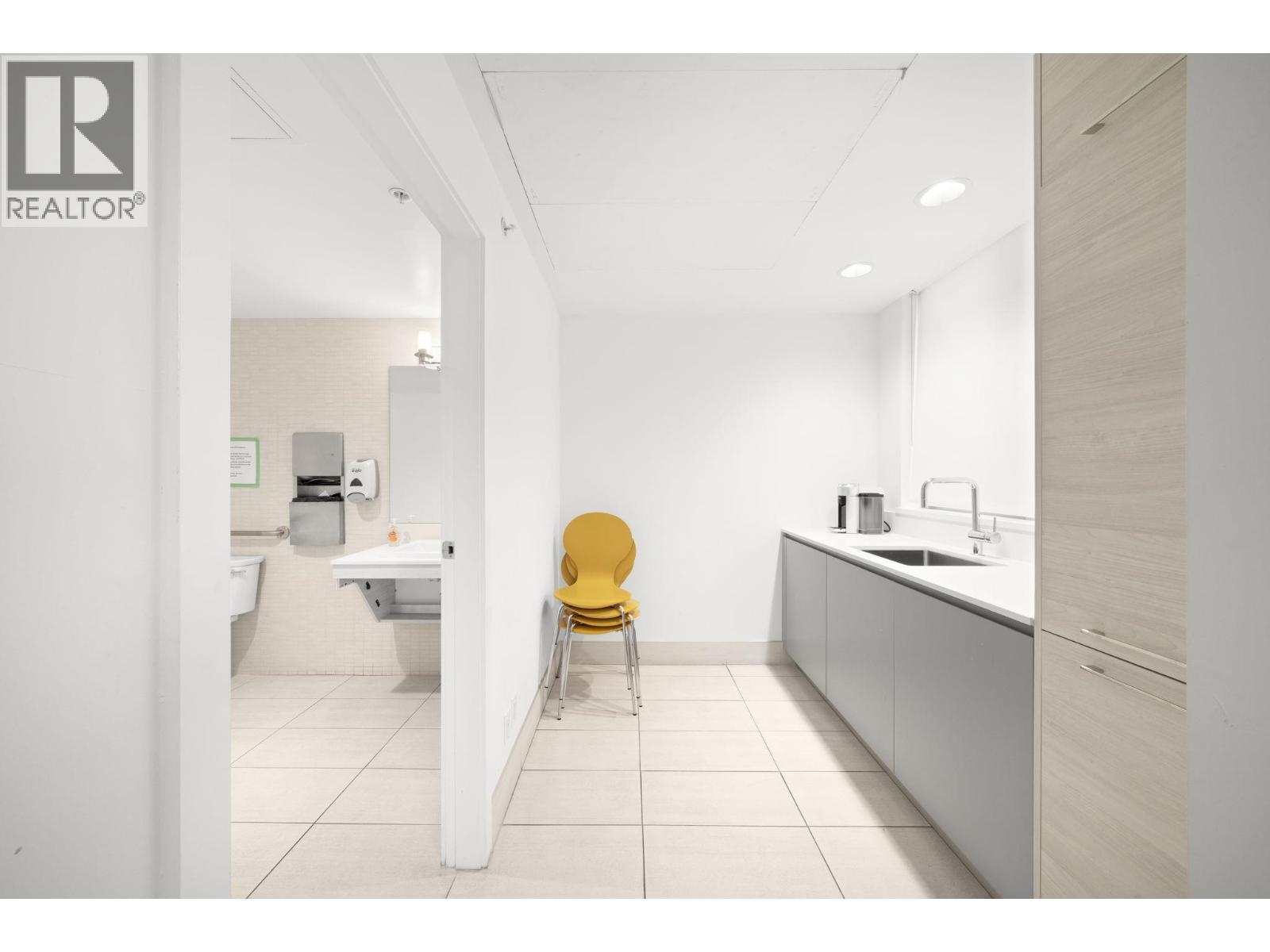 301 523 W King Edward Avenue, Vancouver, British Columbia  V5Z 0J3 - Photo 25 - R3071578