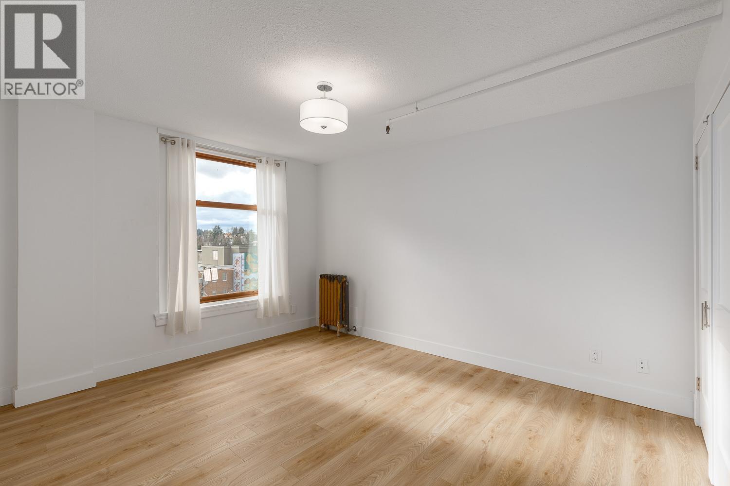 606 175 E Broadway, Vancouver, British Columbia  V5T 1W2 - Photo 4 - R3071583