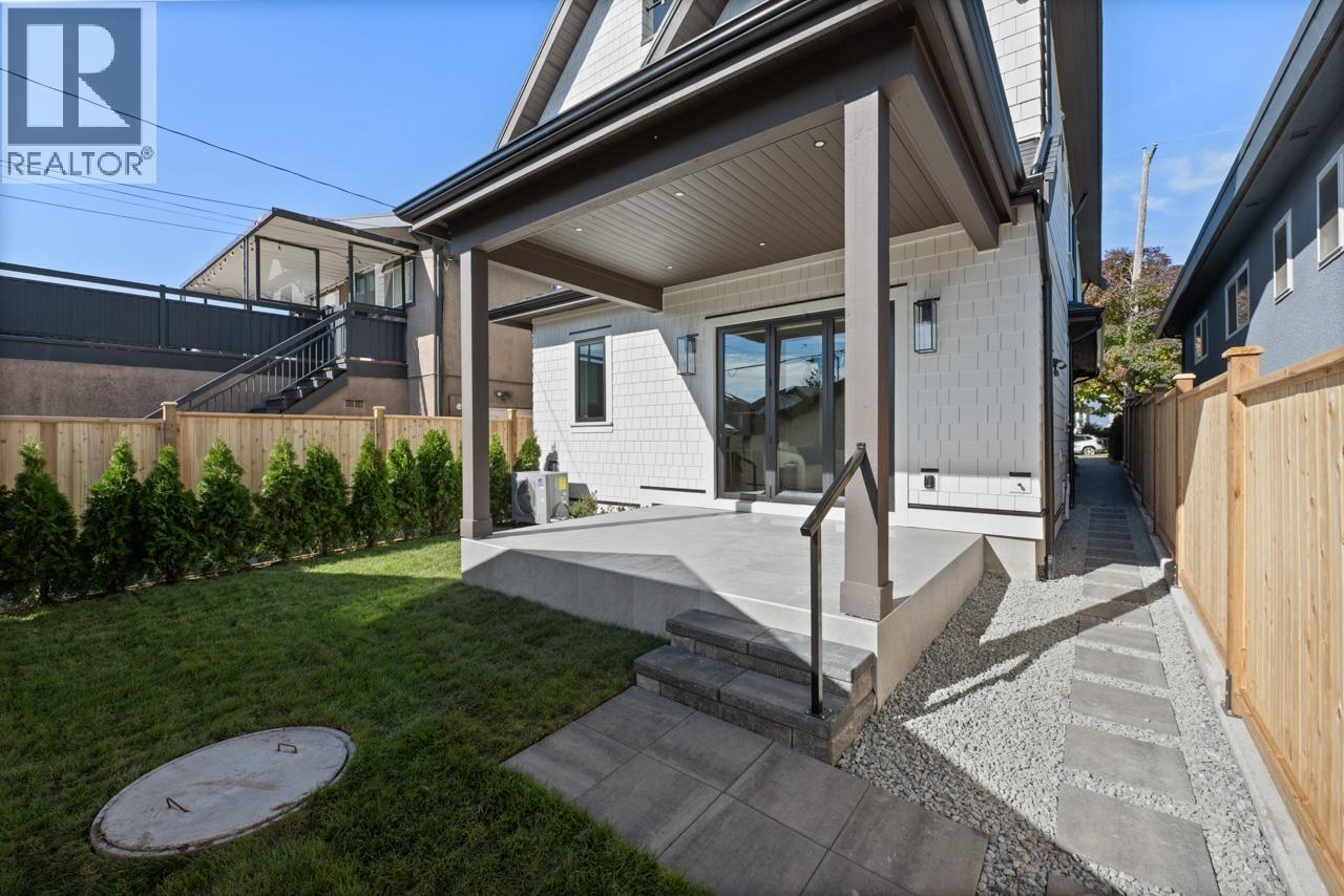 2 2680 E 5th Avenue, Vancouver, British Columbia  V5M 1M9 - Photo 33 - R3071590