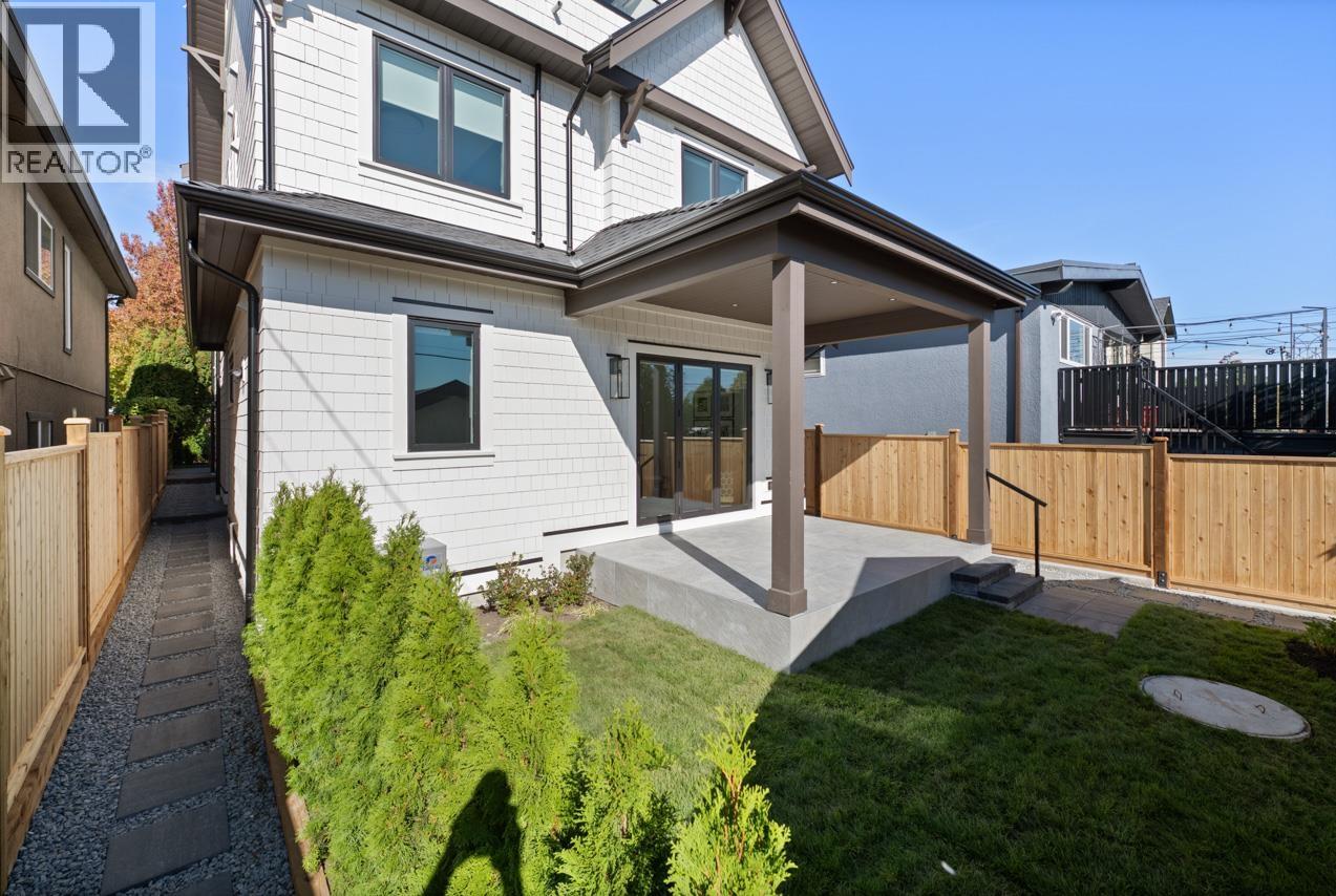 2 2680 E 5th Avenue, Vancouver, British Columbia  V5M 1M9 - Photo 35 - R3071590