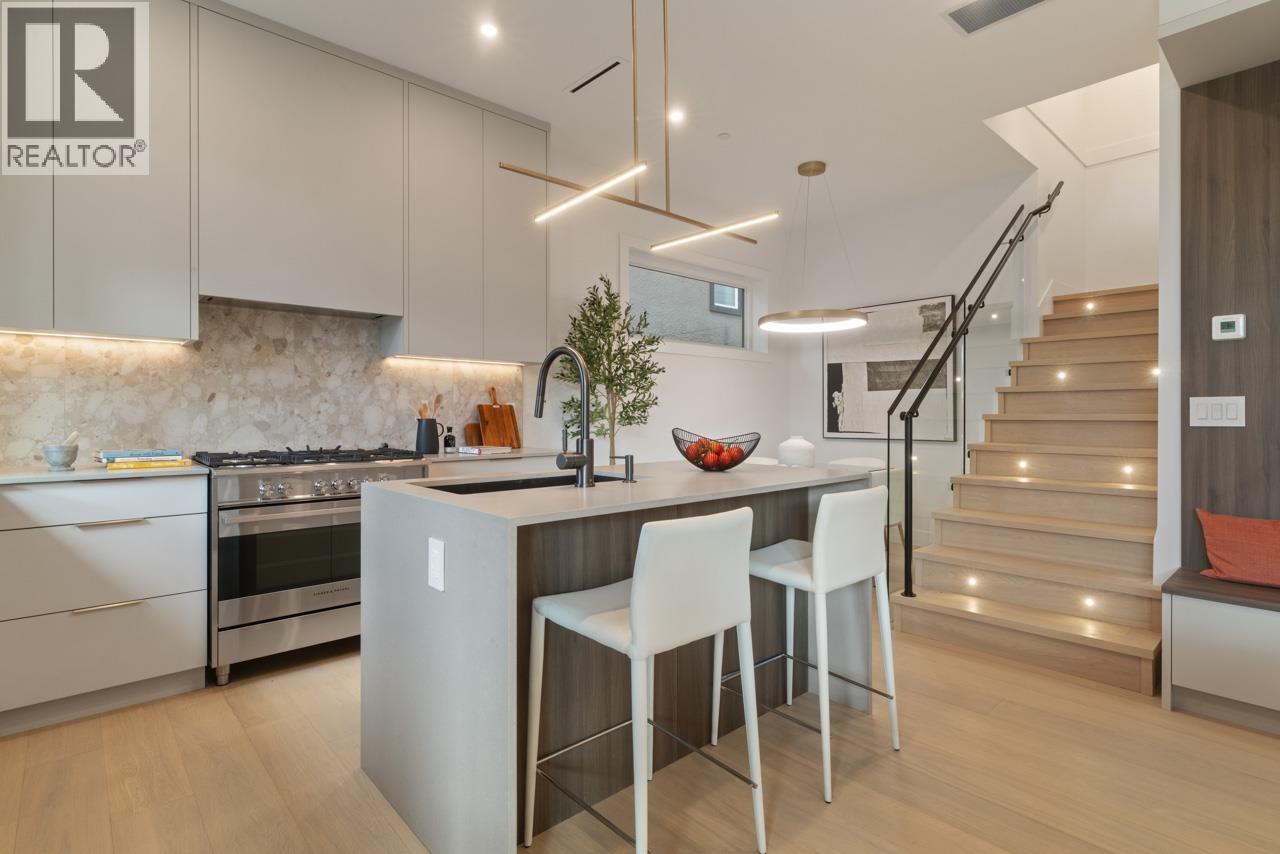 2 2680 E 5th Avenue, Vancouver, British Columbia  V5M 1M9 - Photo 8 - R3071590