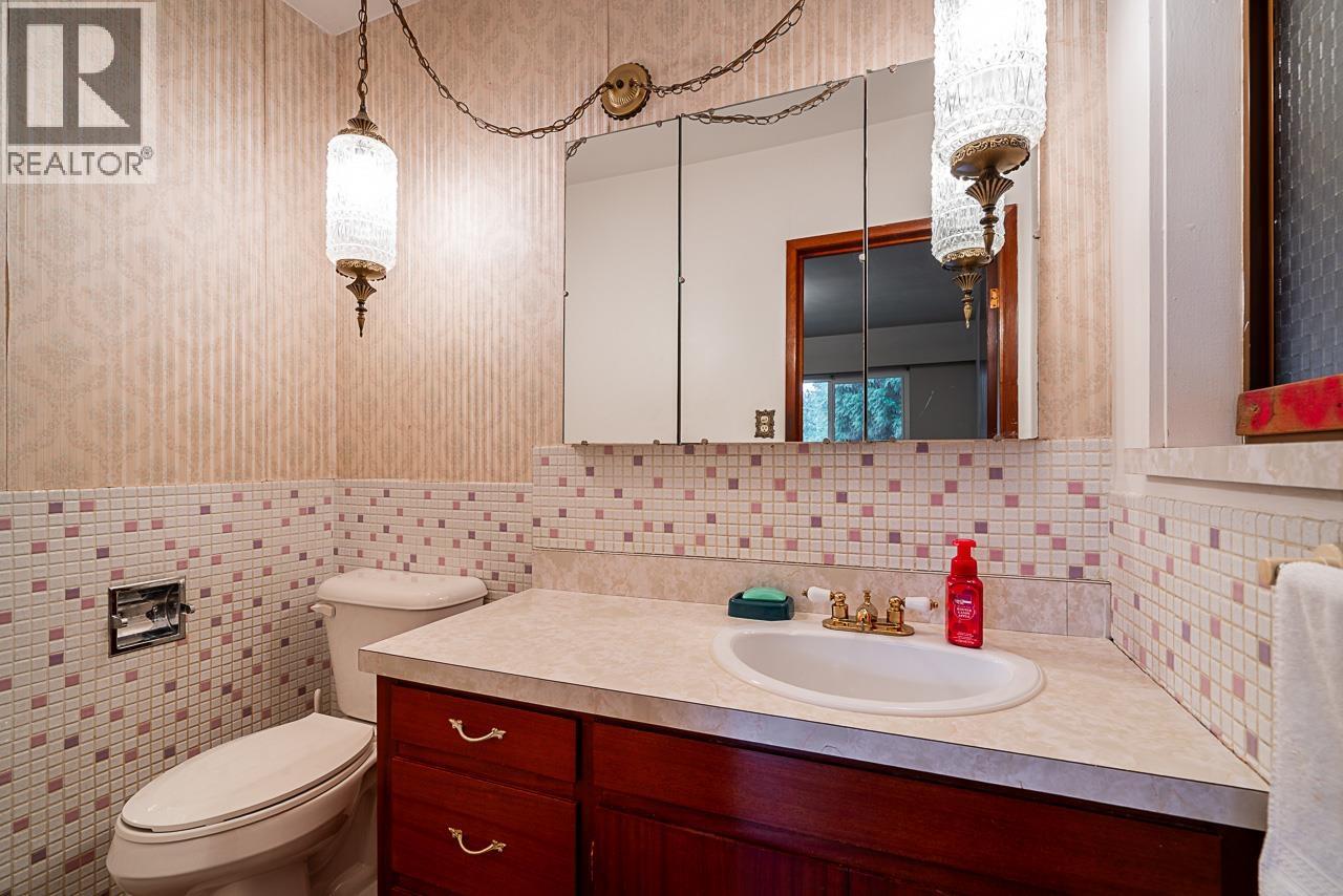 3826 Wellington Street, Port Coquitlam, British Columbia  V3B 3Z2 - Photo 24 - R3071588