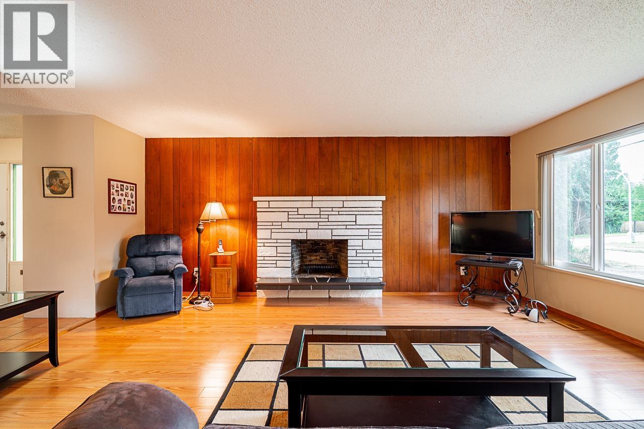 3826 Wellington Street, Port Coquitlam, British Columbia  V3B 3Z2 - Photo 9 - R3071588