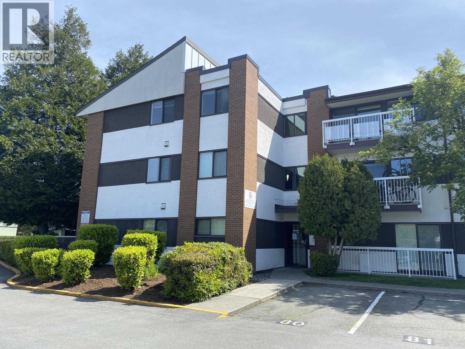 301 8020 Ryan Road, Richmond, British Columbia  V7A 2E5 - Photo 1 - R3071587