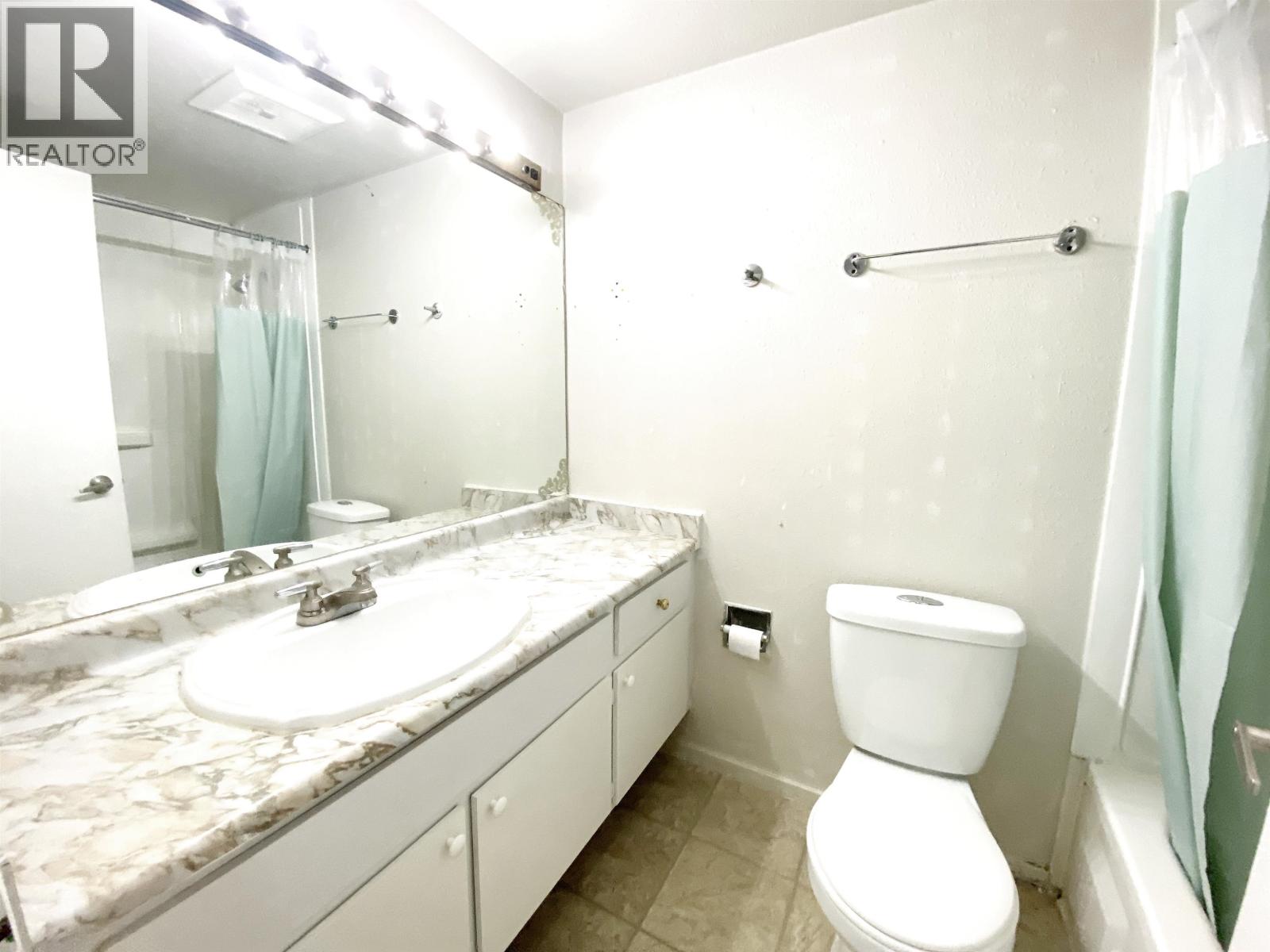 301 8020 Ryan Road, Richmond, British Columbia  V7A 2E5 - Photo 11 - R3071587