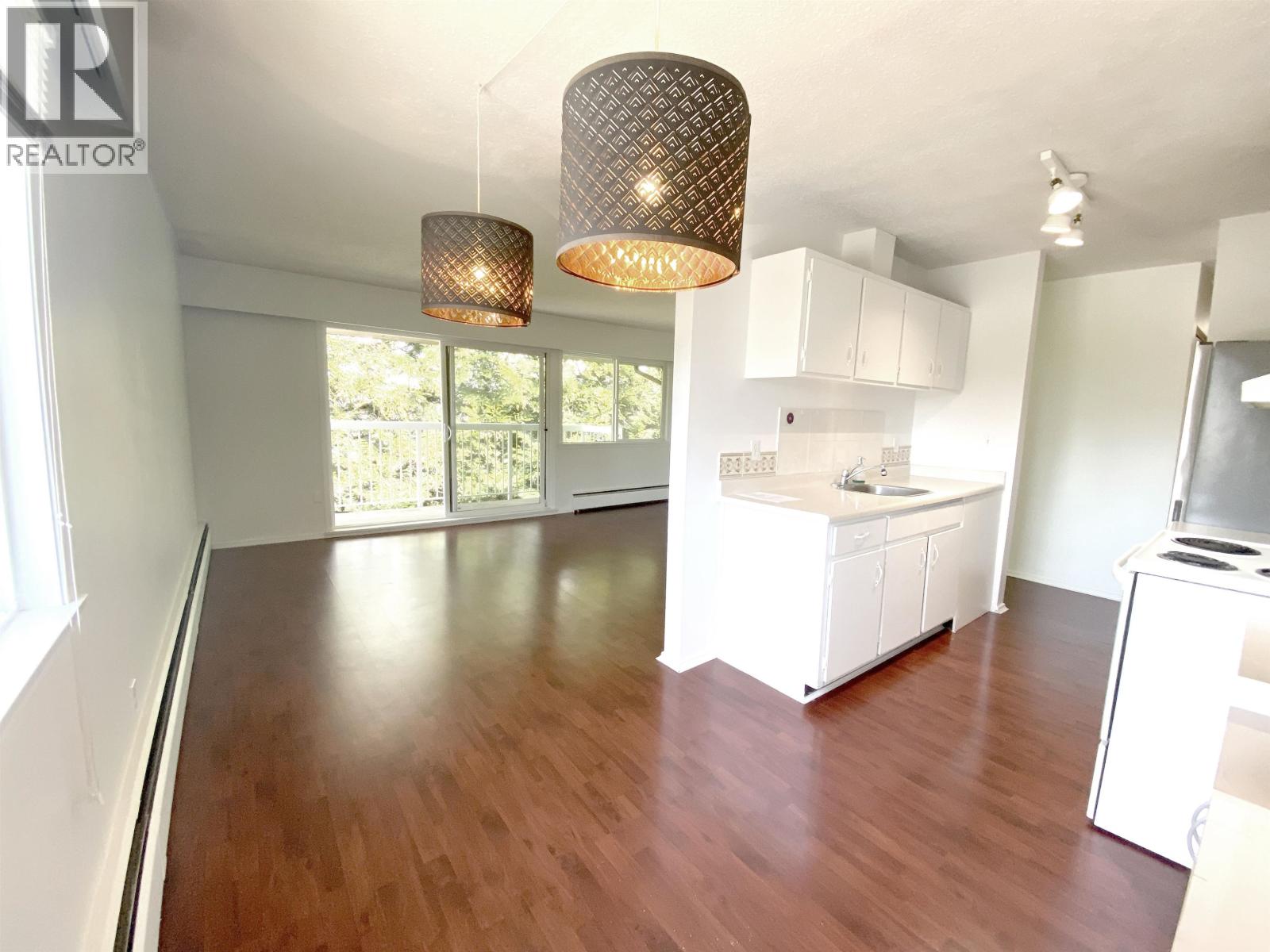 301 8020 Ryan Road, Richmond, British Columbia  V7A 2E5 - Photo 5 - R3071587