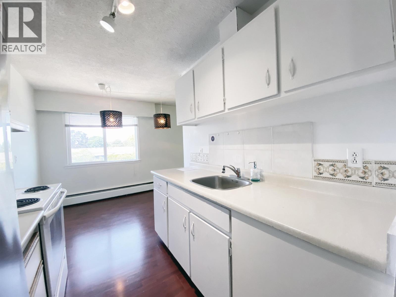 301 8020 Ryan Road, Richmond, British Columbia  V7A 2E5 - Photo 8 - R3071587