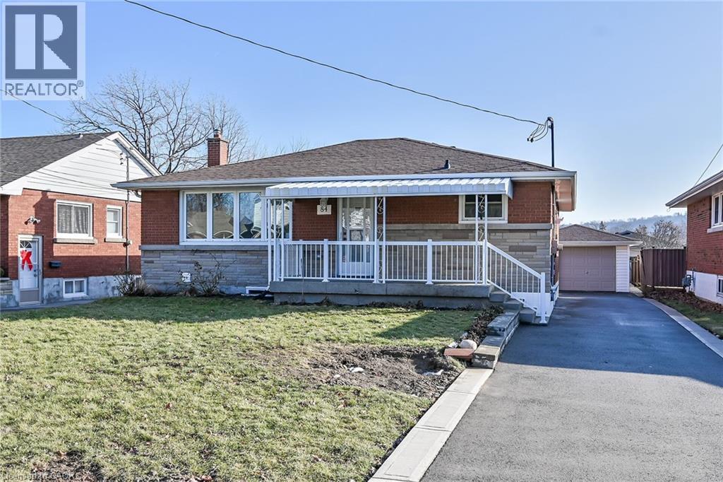 84 Blanmora Drive, Hamilton, Ontario  L8G 2A8 - Photo 2 - 40791310