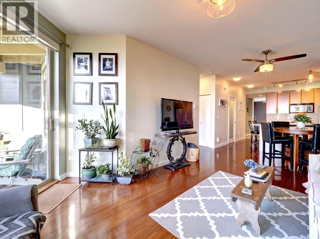 105 5160 Davis Bay Road, Sechelt, British Columbia  V7Z 0H3 - Photo 10 - R3068509