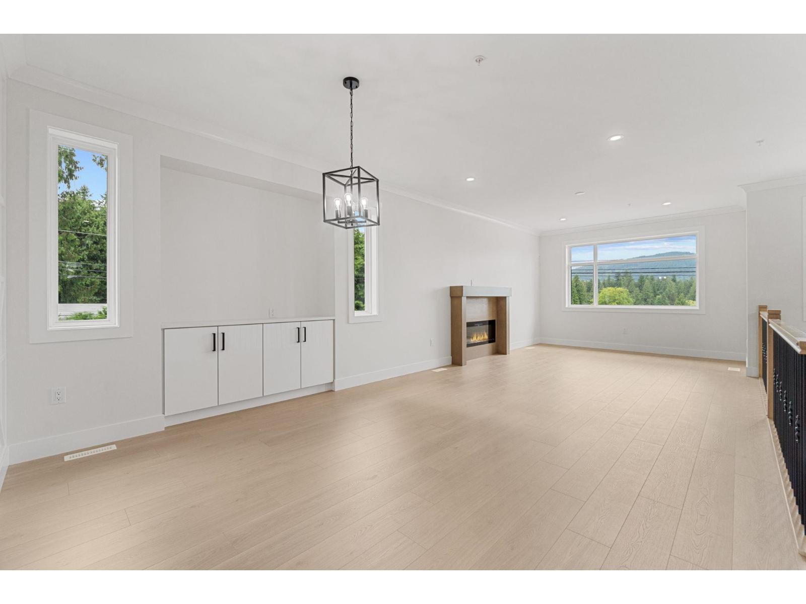 33664 Dewdney Trunk Road, Mission, British Columbia  V2V 6Y4 - Photo 5 - R3070492