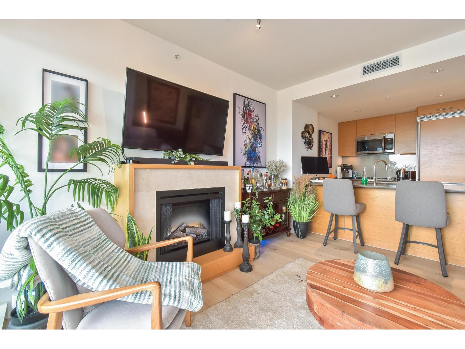 1207 15152 Russell Avenue, White Rock, British Columbia  V4B 0A3 - Photo 14 - R3071610