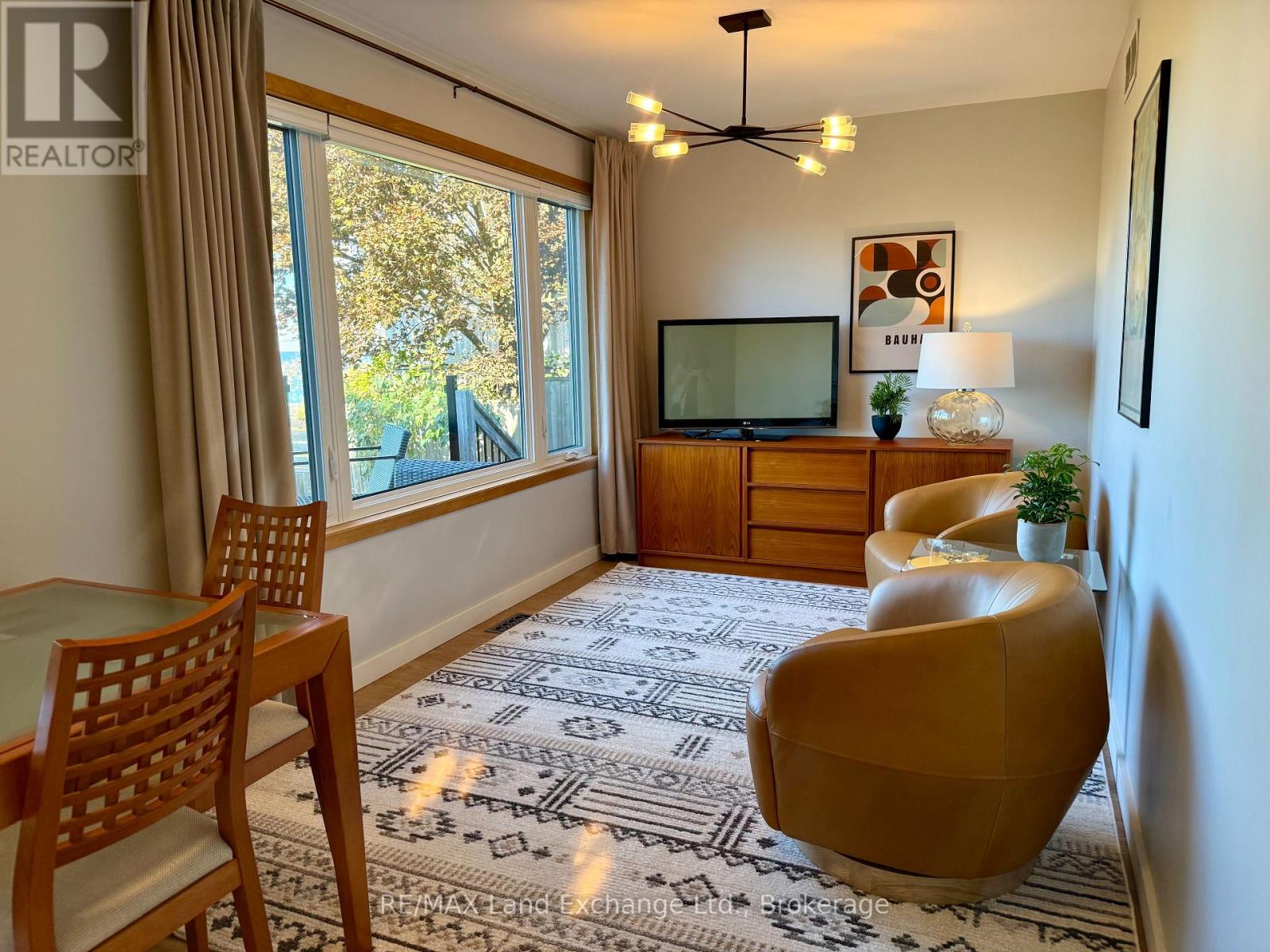 222 Penetangore Row, Kincardine, Ontario  N2Z 2P6 - Photo 13 - X12153013