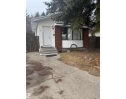 9 LOUISBOURG PL Lacombe Park