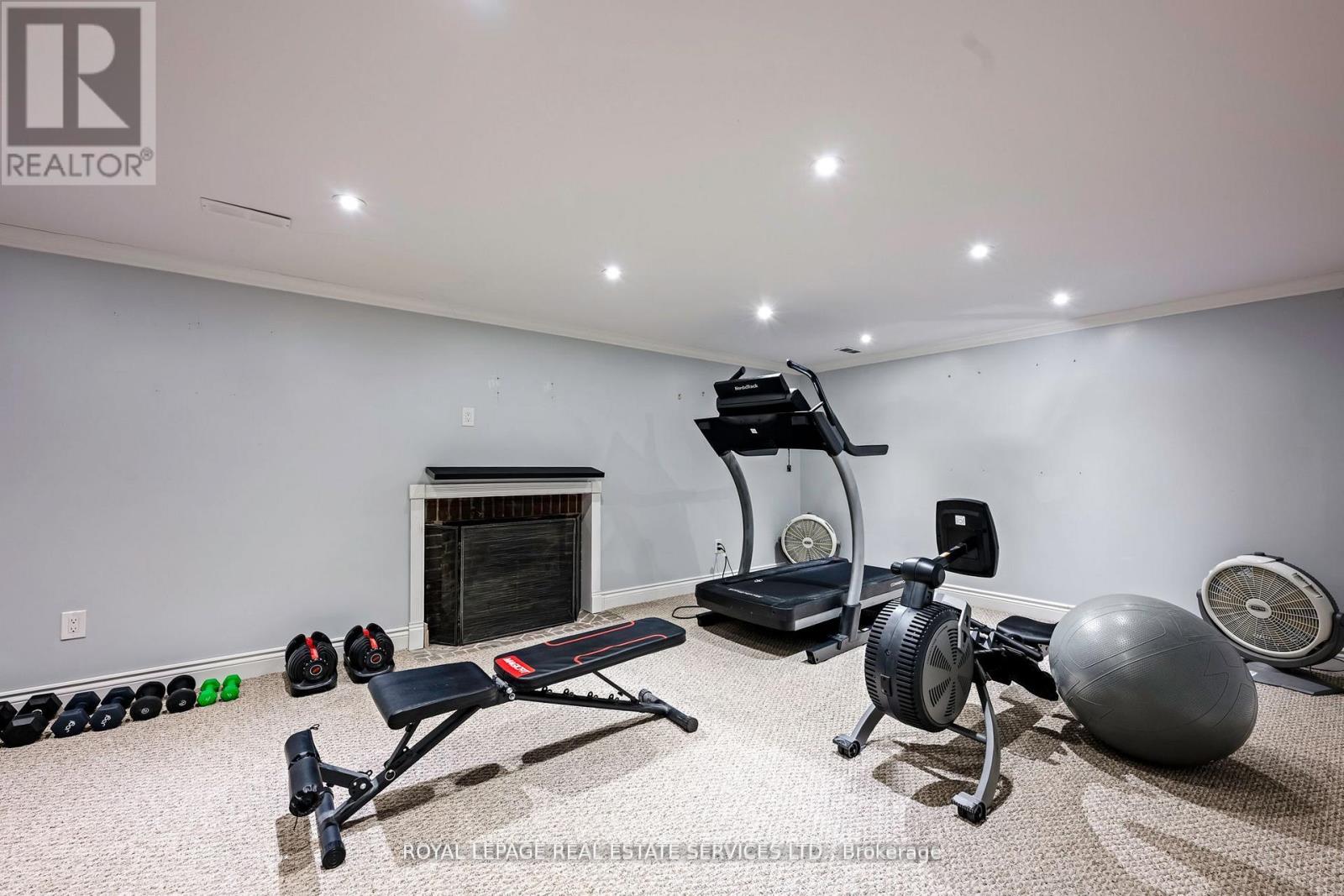 5 Pine Ridge Lane, Brampton, Ontario L6W 1G6 - Photo 34 - W12473497