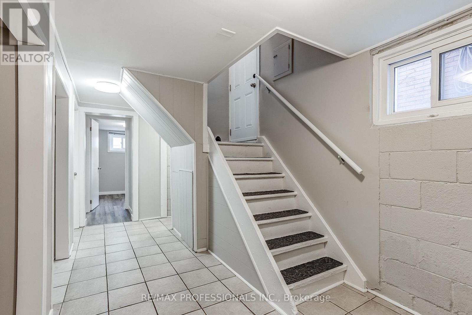 15 Fifteenth Street, Toronto, Ontario  M8V 3J3 - Photo 22 - W12594692