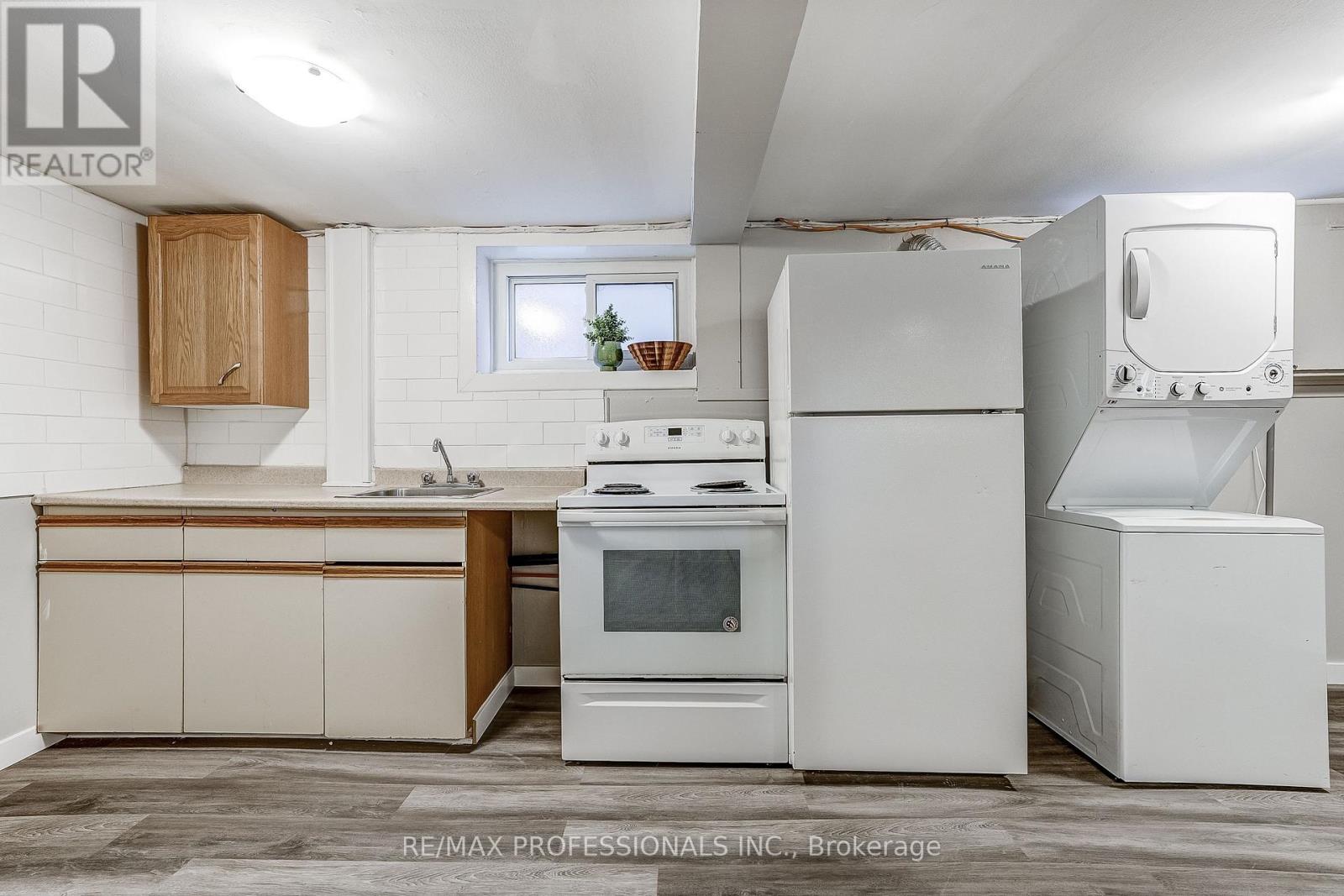 15 Fifteenth Street, Toronto, Ontario  M8V 3J3 - Photo 29 - W12594692