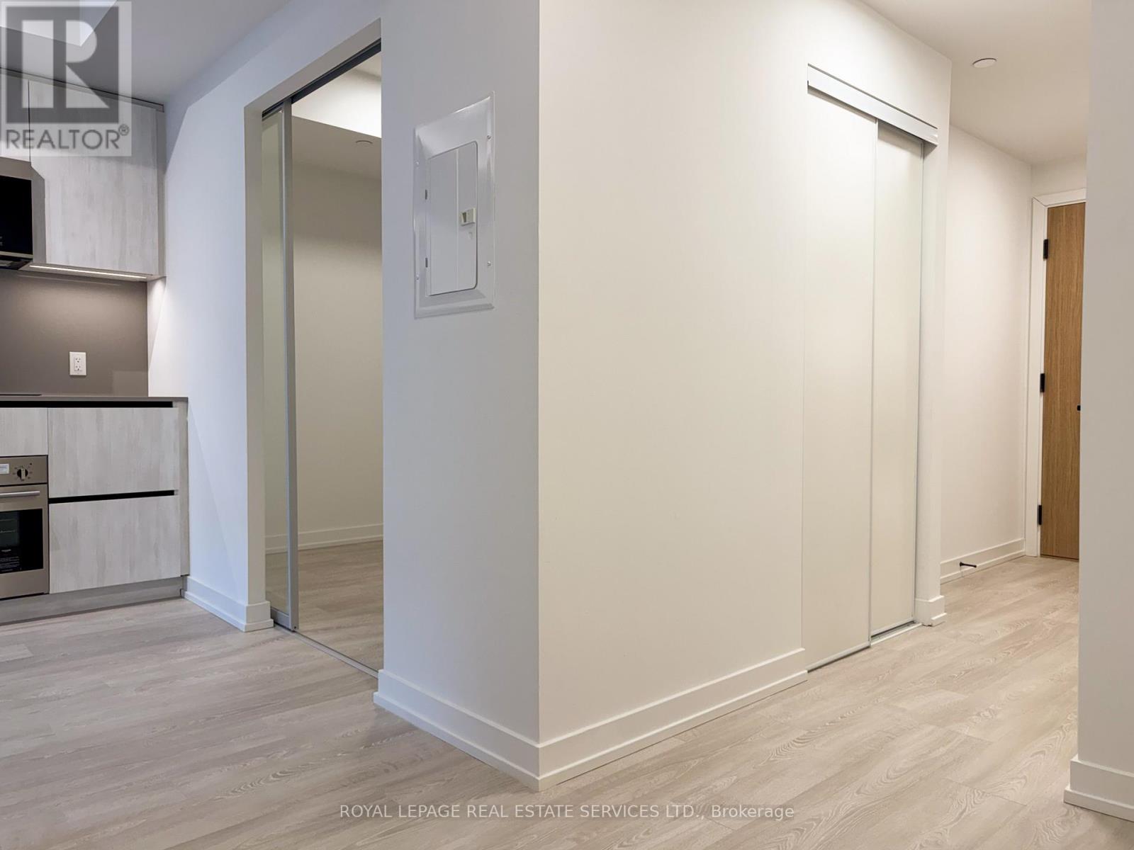 424 - 35 Parliament Street, Toronto, Ontario M5A 0Z5 - Photo 3 - C12595502