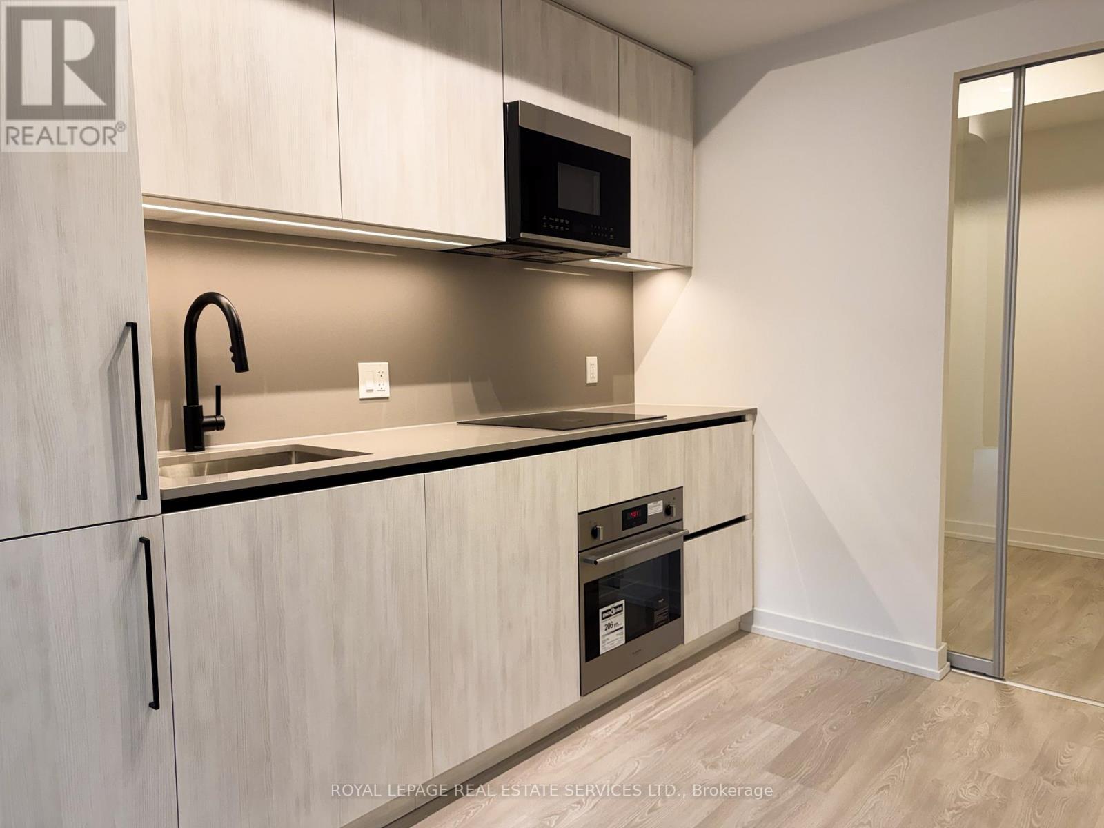 424 - 35 Parliament Street, Toronto, Ontario M5A 0Z5 - Photo 8 - C12595502