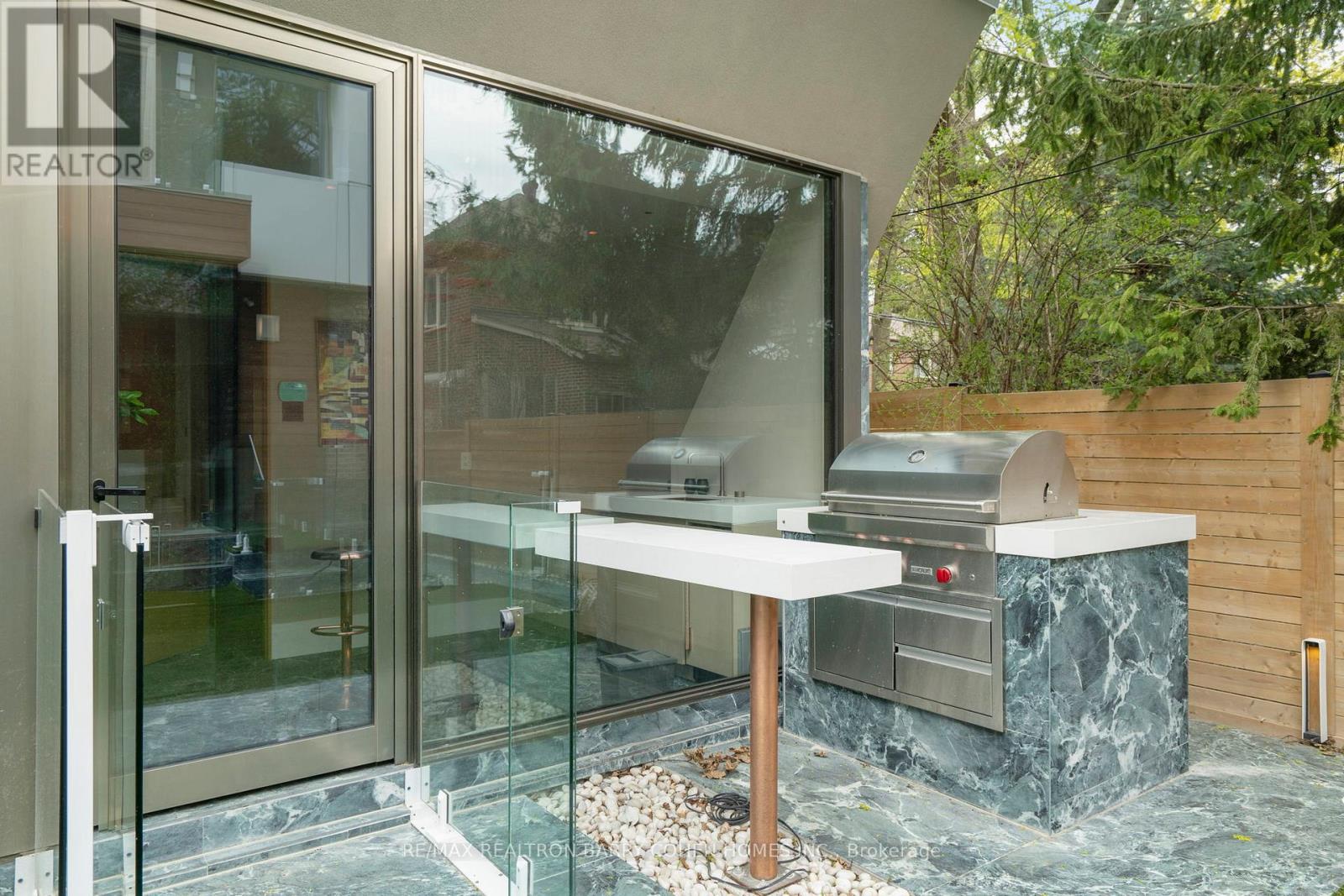 210 Glenayr Road, Toronto, Ontario  M5P 3C3 - Photo 43 - C12595542