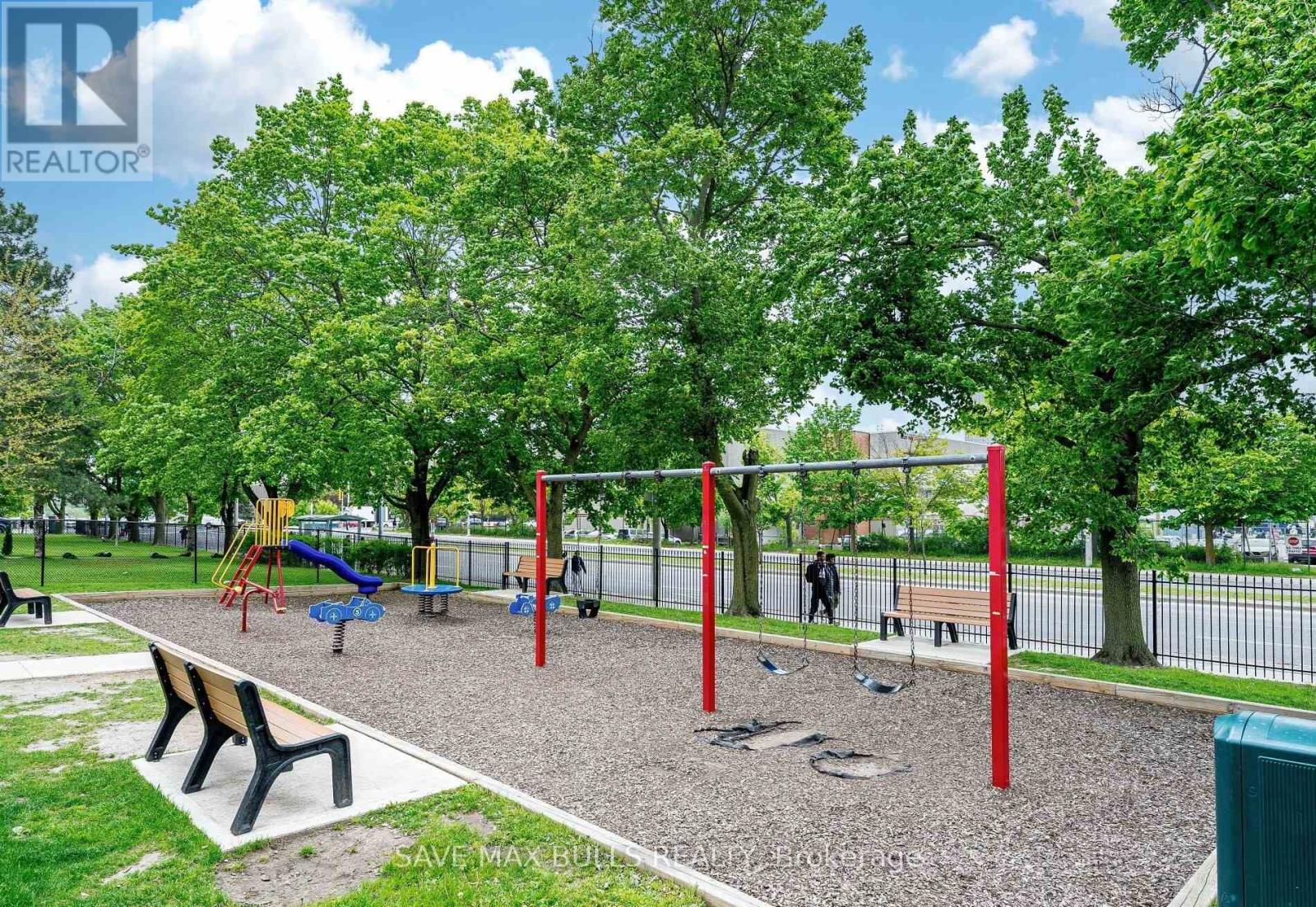 1806 - 735 Don Mills Road, Toronto, Ontario M3C 1T1 - Photo 14 - C12595550