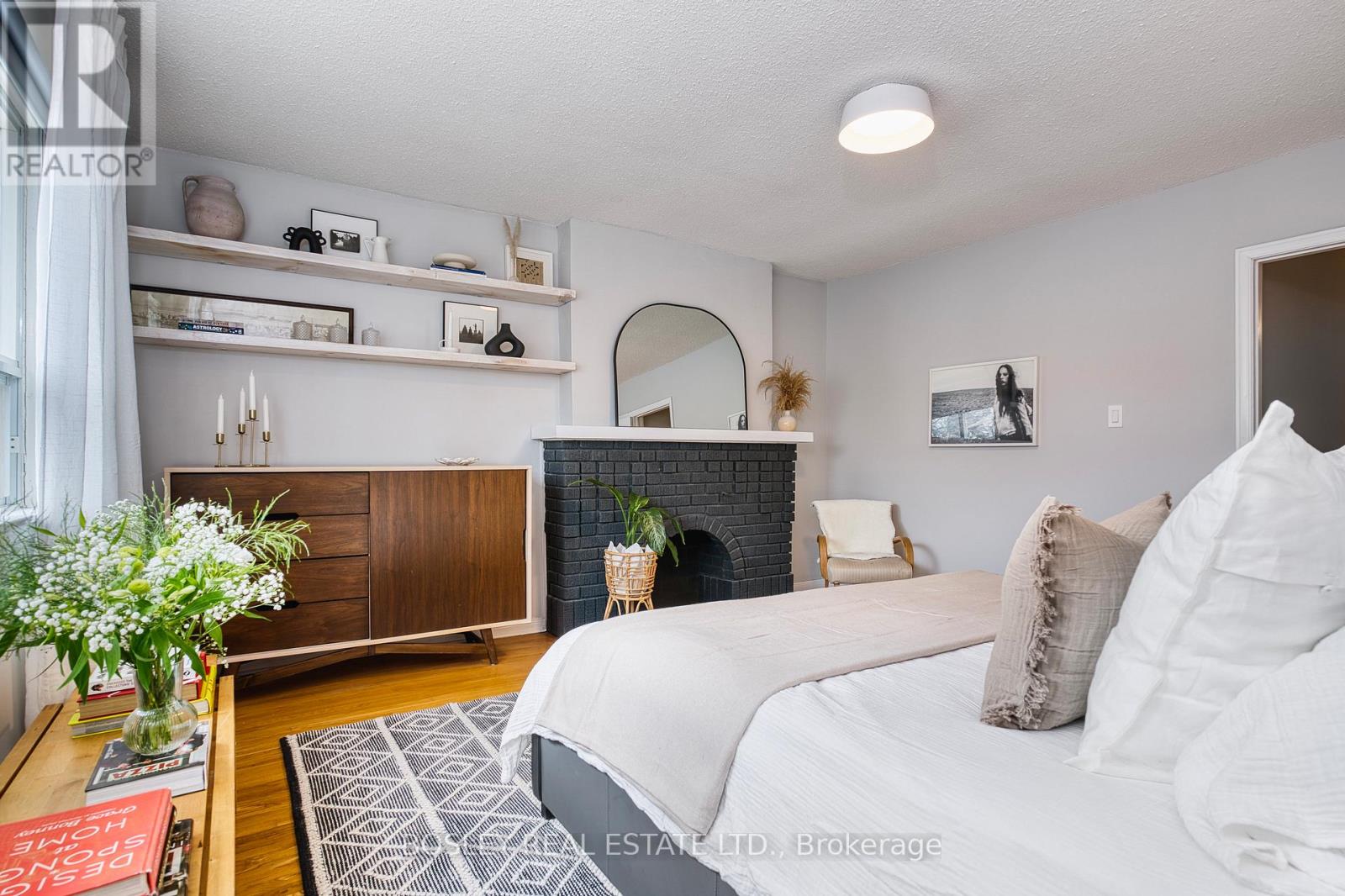 38 Halton Street, Toronto, Ontario  M6J 1R3 - Photo 27 - C12595590