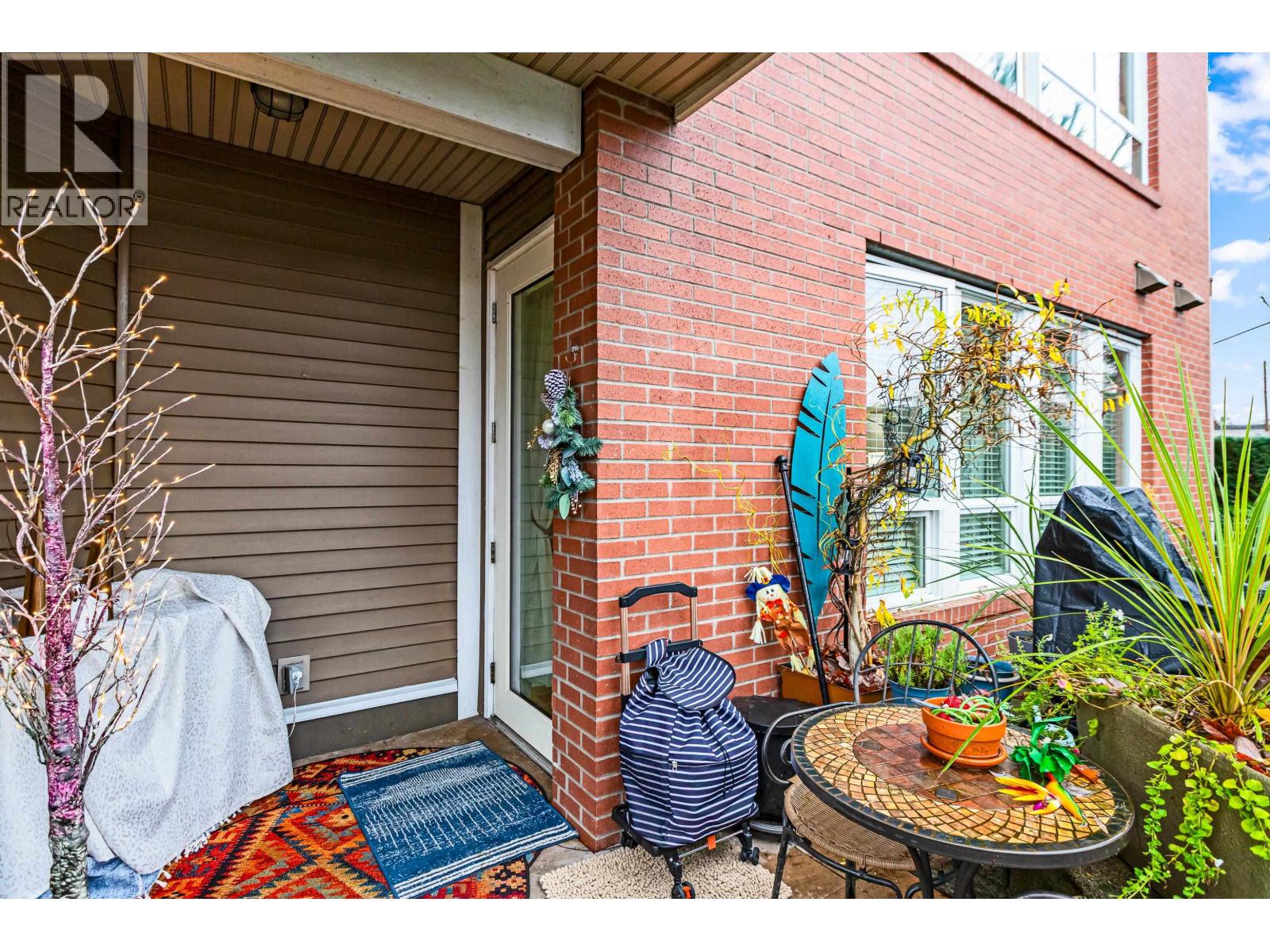 102 12040 222 Street, Maple Ridge, British Columbia  V2X 5W1 - Photo 33 - R3071028