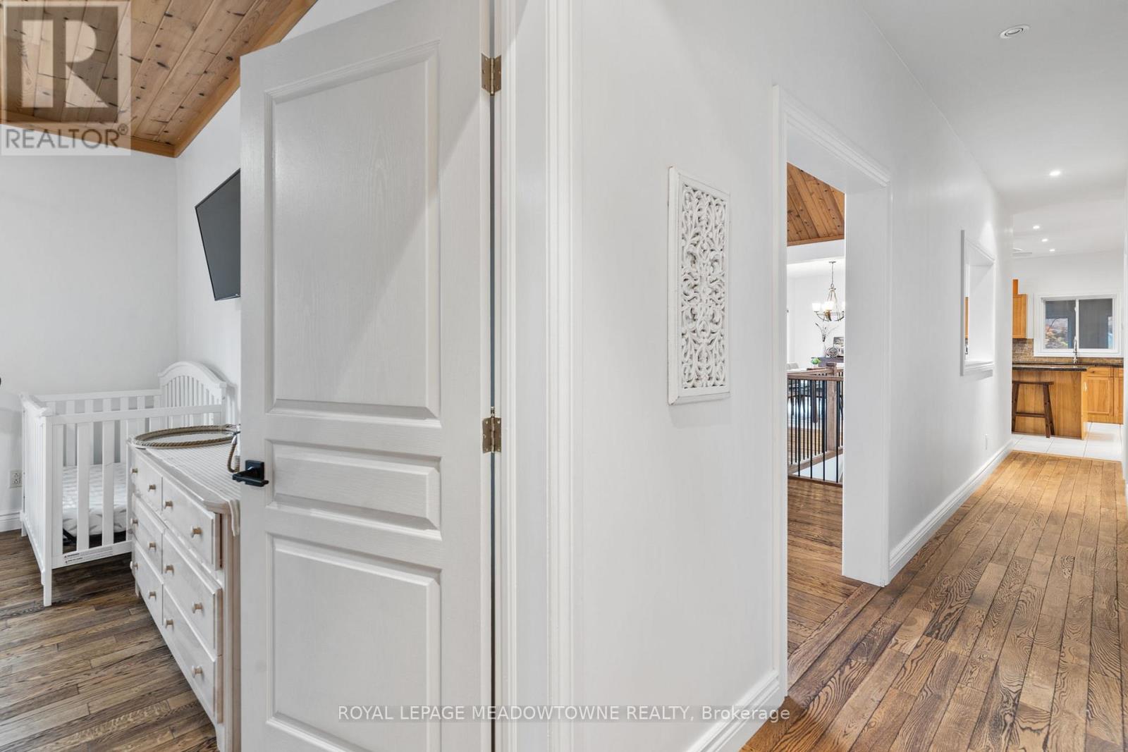 1658 Hospitality Road, Minden Hills, Ontario  K0M 2K0 - Photo 19 - X12480442