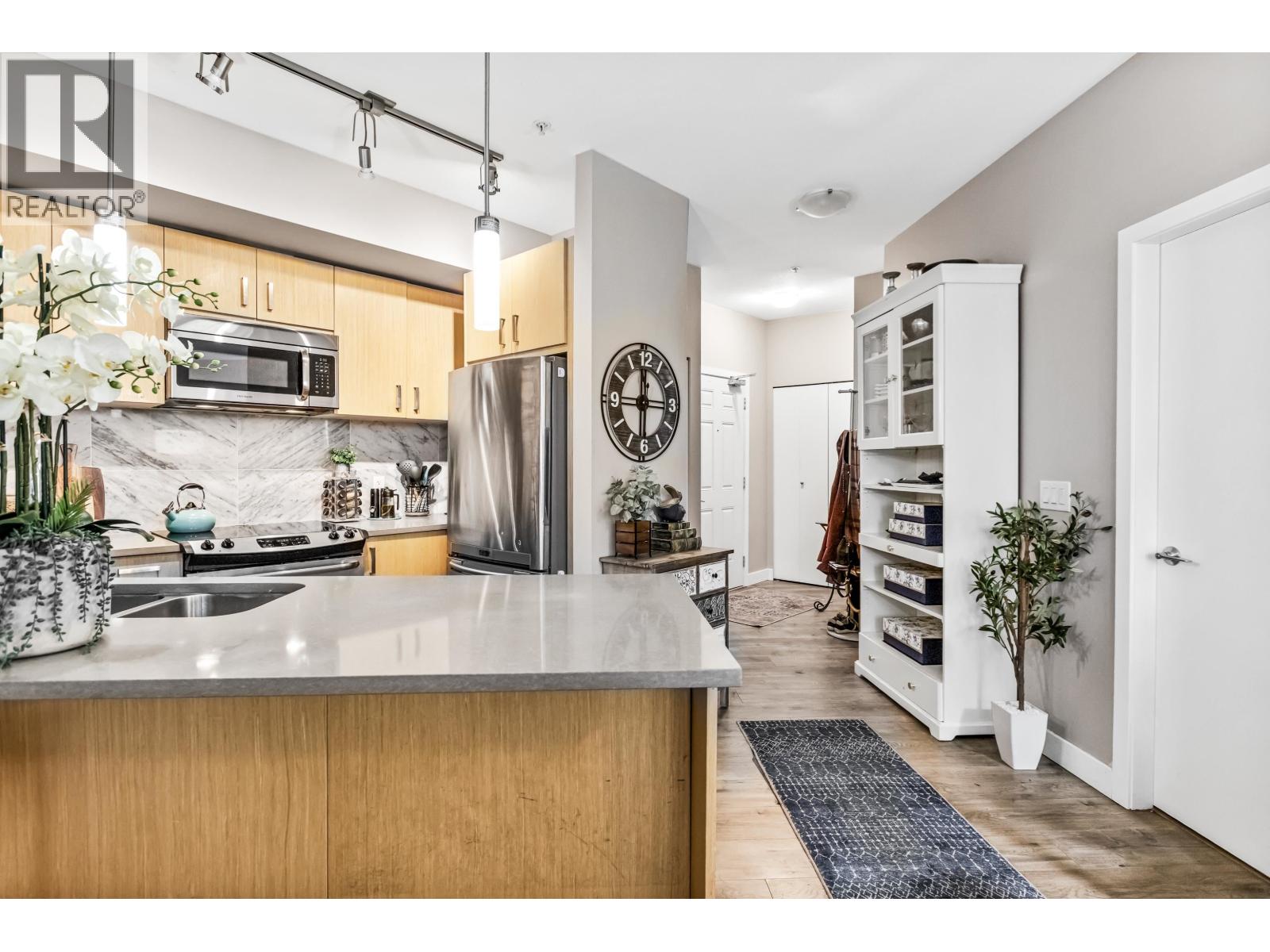 102 12040 222 Street, Maple Ridge, British Columbia  V2X 5W1 - Photo 11 - R3071028