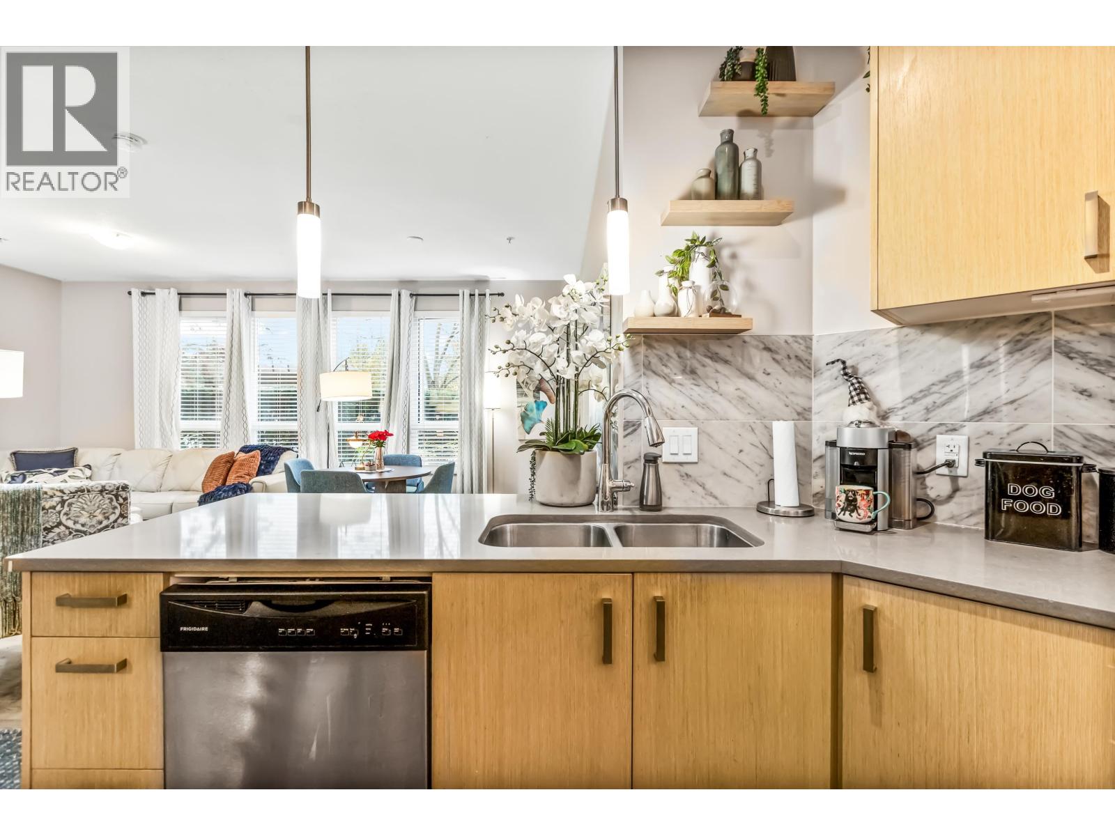 102 12040 222 Street, Maple Ridge, British Columbia  V2X 5W1 - Photo 13 - R3071028