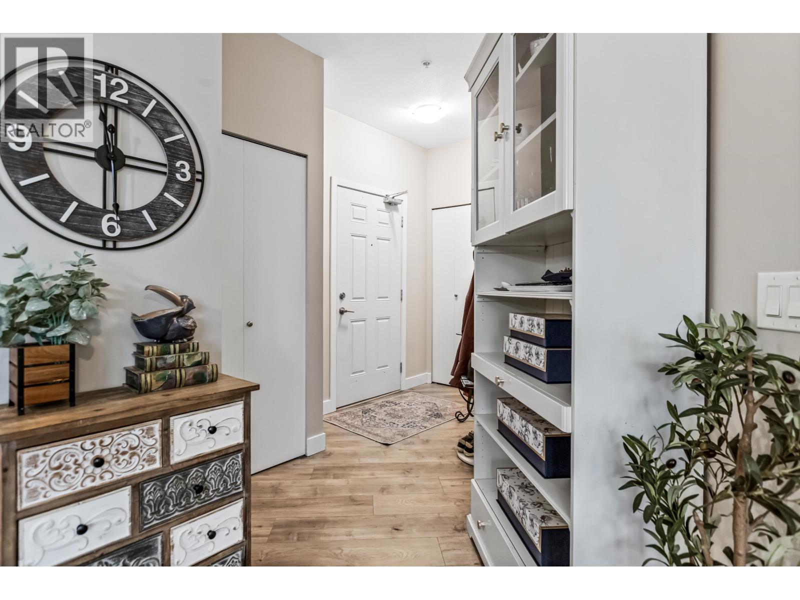 102 12040 222 Street, Maple Ridge, British Columbia  V2X 5W1 - Photo 8 - R3071028