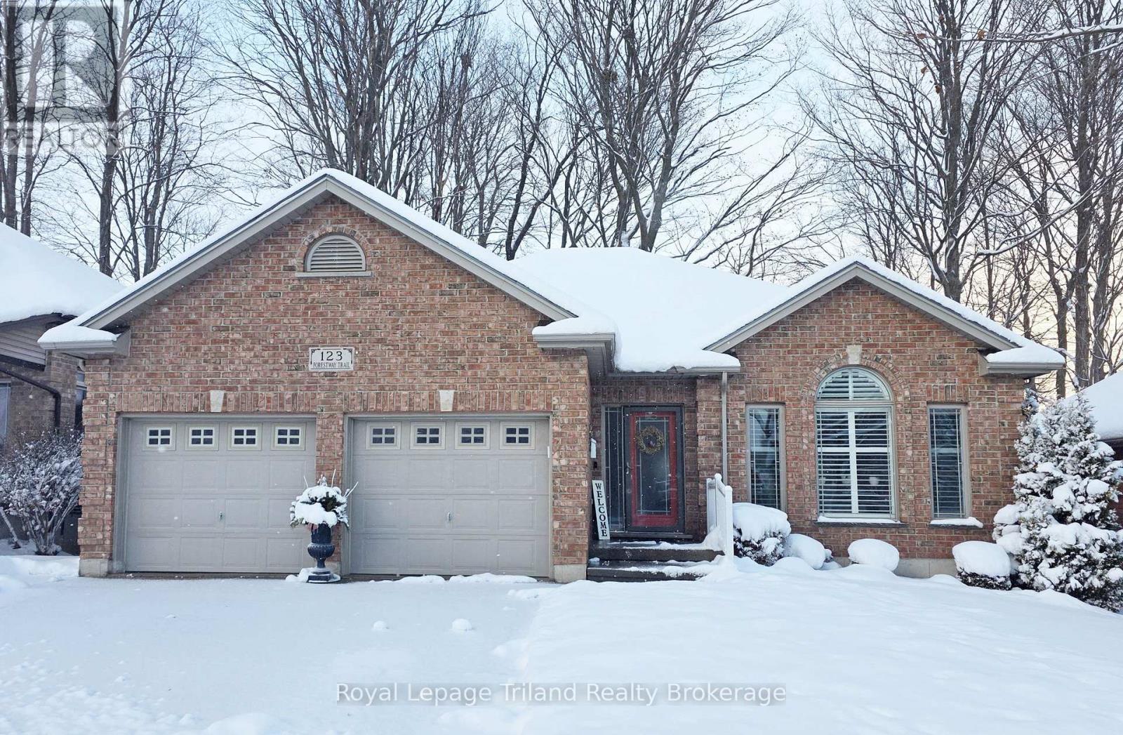 123 FORESTWAY TRAIL, Woodstock, Ontario