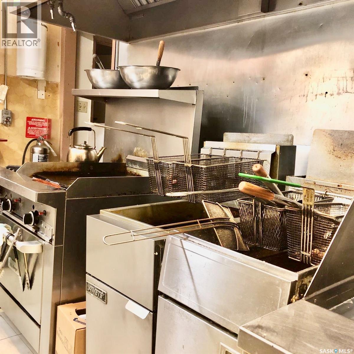 505 Grand Avenue, Luseland, Saskatchewan  S0L 2A0 - Photo 12 - SK025111