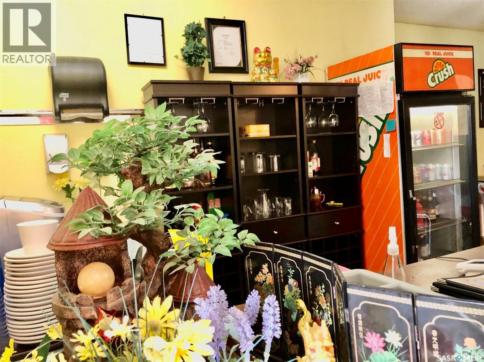 505 Grand Avenue, Luseland, Saskatchewan  S0L 2A0 - Photo 3 - SK025111