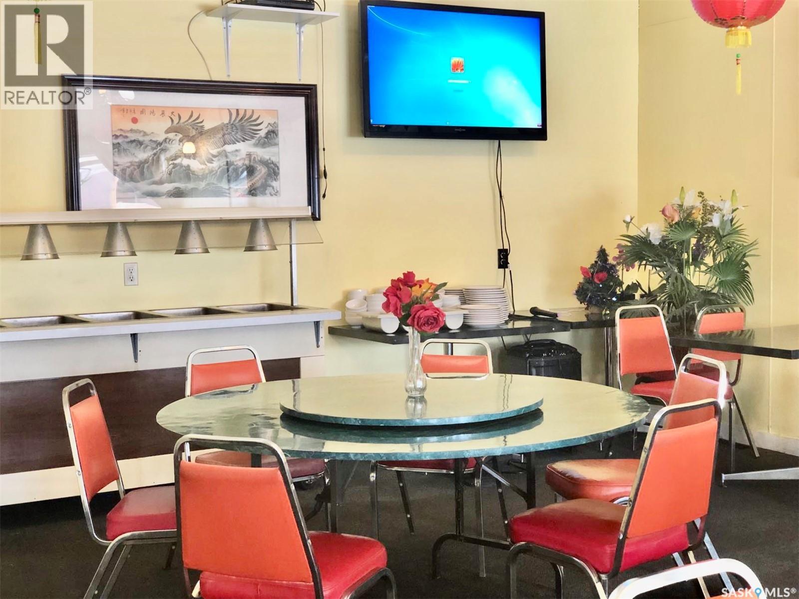 505 Grand Avenue, Luseland, Saskatchewan  S0L 2A0 - Photo 4 - SK025111