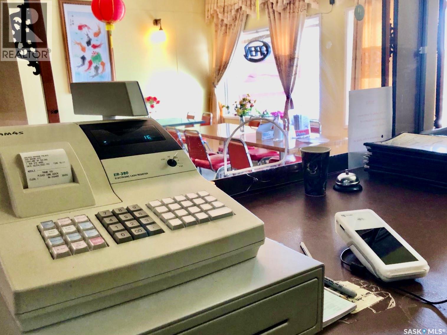 505 Grand Avenue, Luseland, Saskatchewan  S0L 2A0 - Photo 5 - SK025111