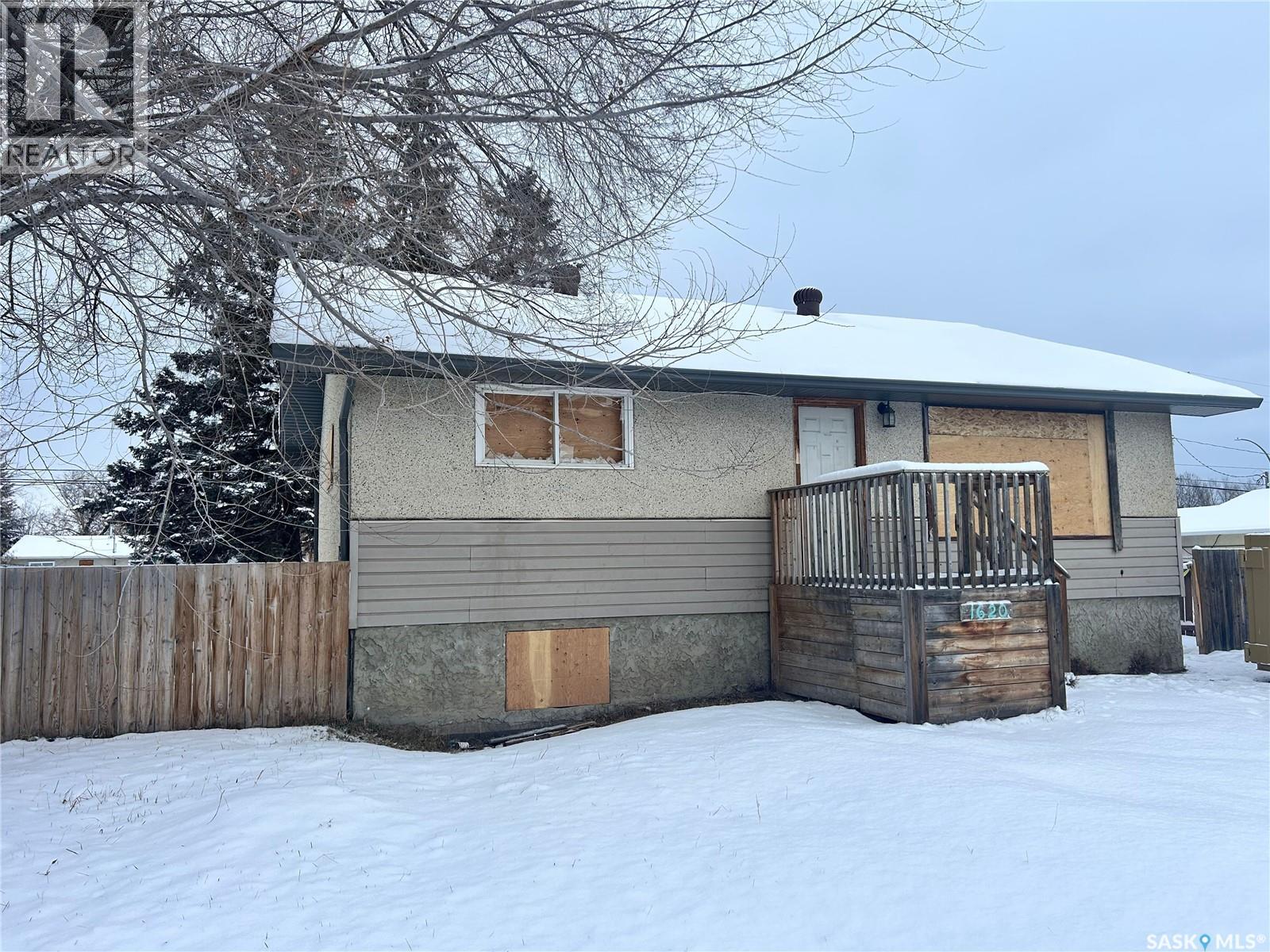 1620 15th STREET W, Prince Albert, Saskatchewan