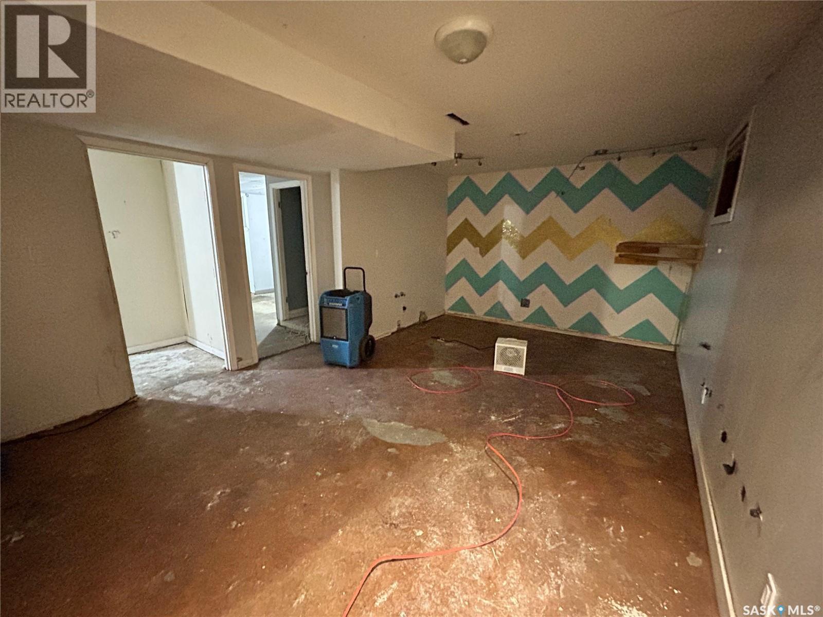 1620 15th Street W, Prince Albert, Saskatchewan  S6V 3T4 - Photo 11 - SK025089