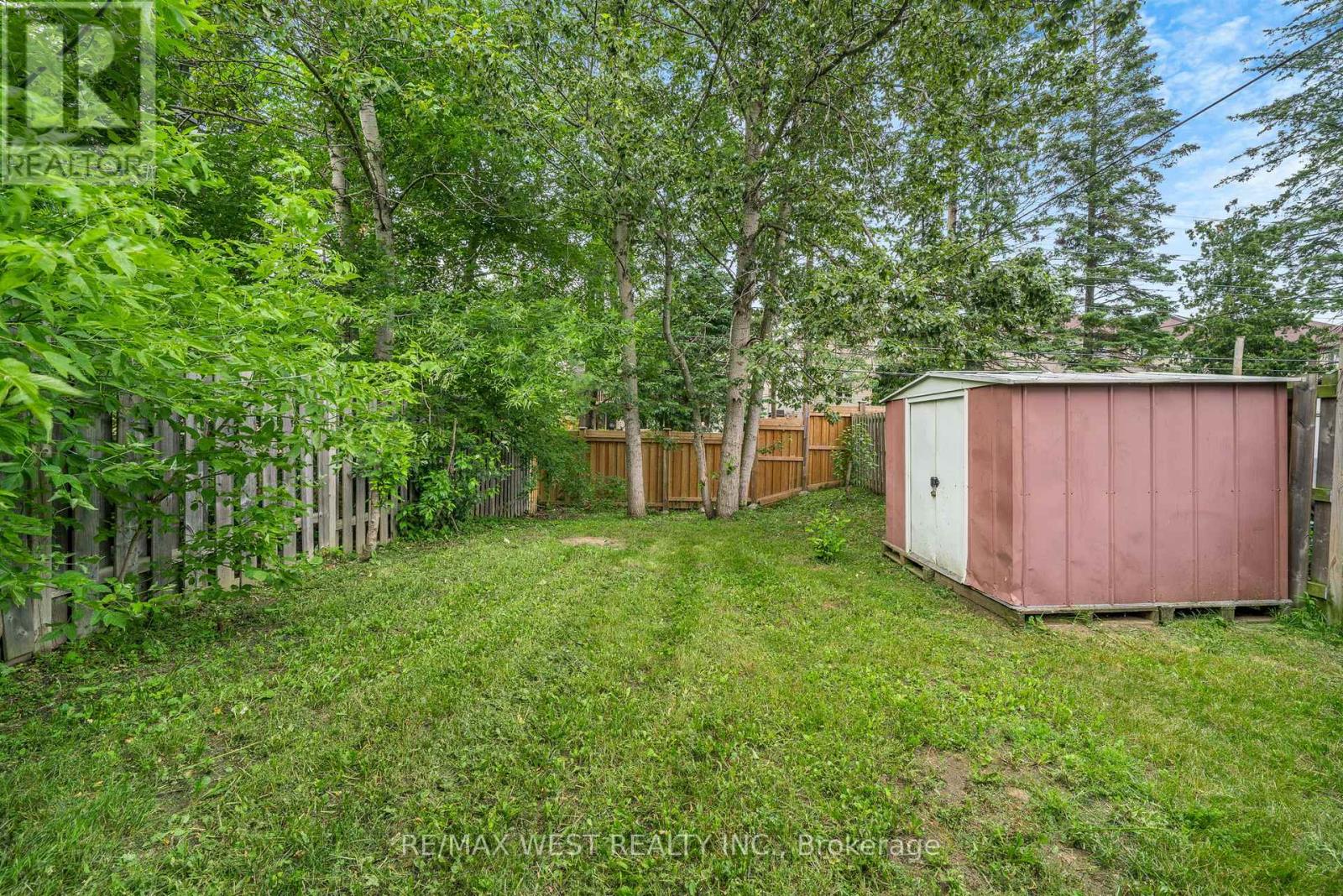 122 Malcolm Street, Essa, Ontario L0M 1B0 - Photo 4 - N12595492
