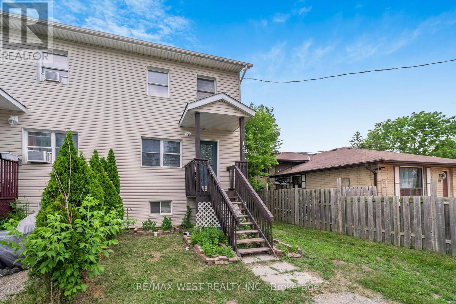 122 Malcolm Street, Essa, Ontario L0M 1B0 - Photo 5 - N12595492