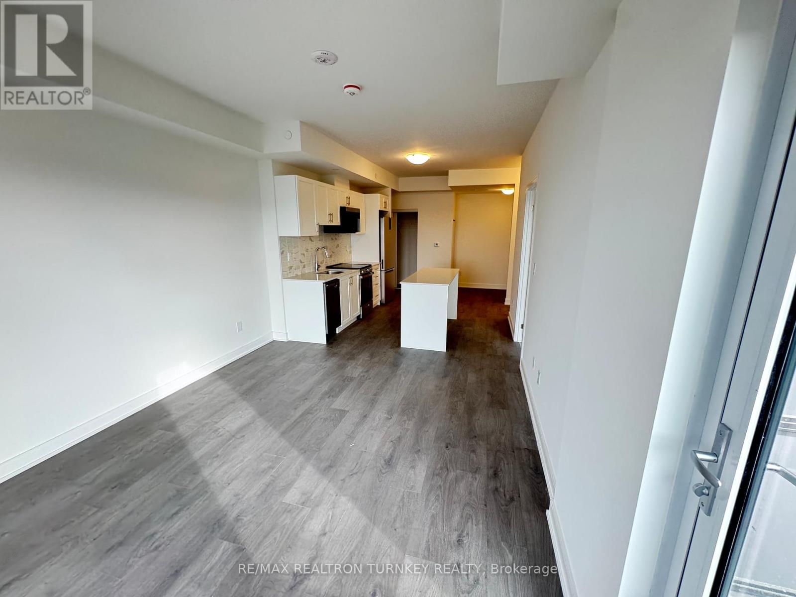 A601 - 705 Davis Drive, Newmarket, Ontario L3Y 0J1 - Photo 13 - N12595526