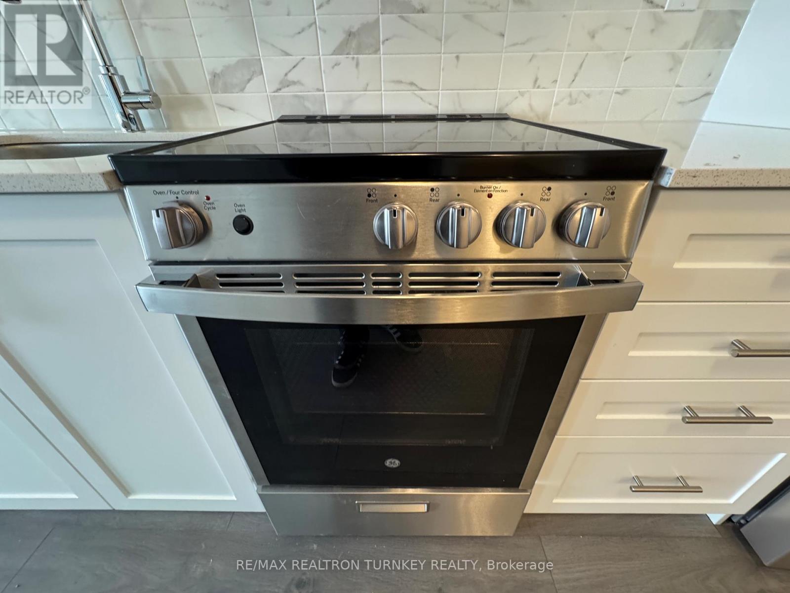 A601 - 705 Davis Drive, Newmarket, Ontario L3Y 0J1 - Photo 19 - N12595526