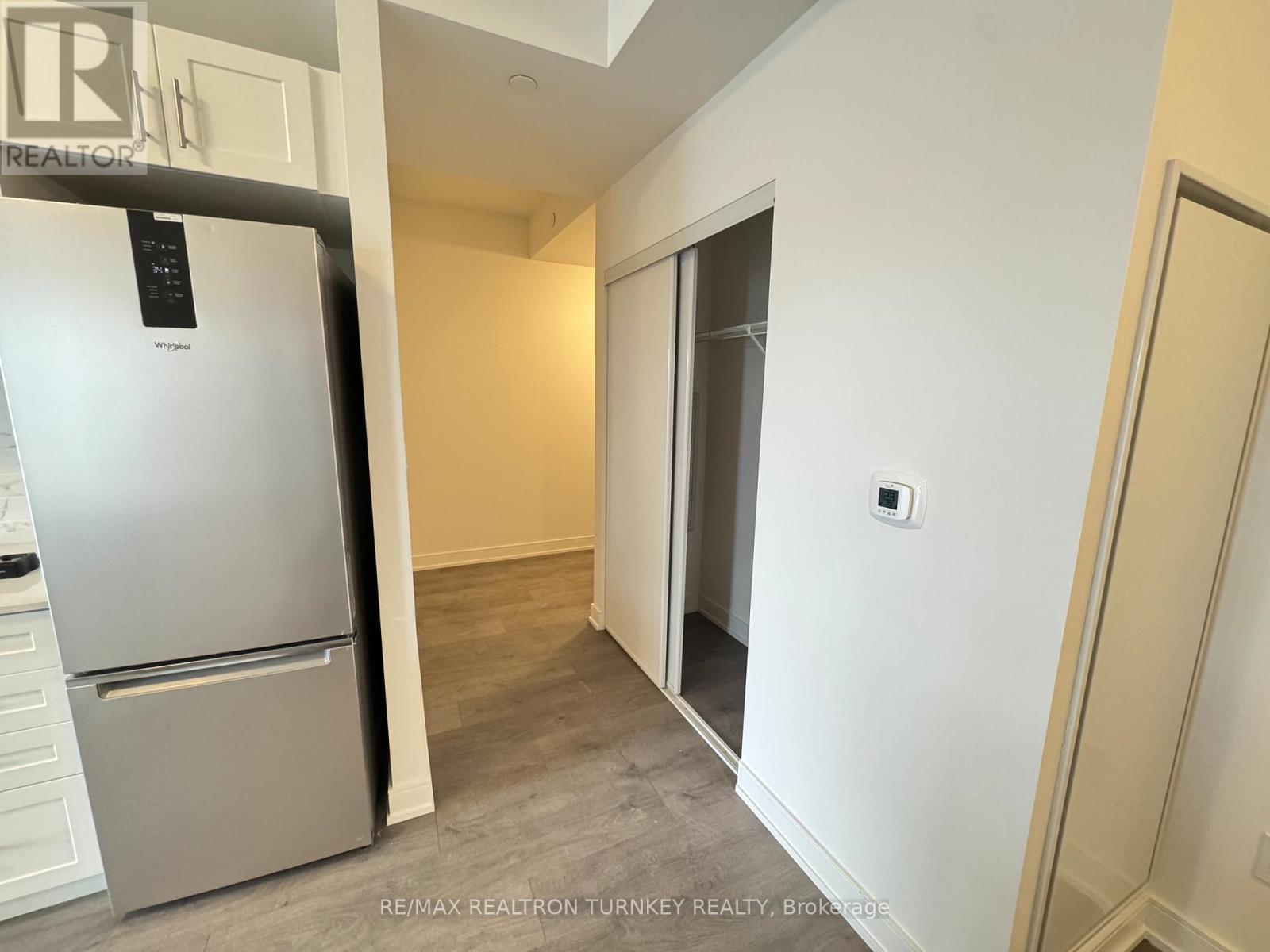 A601 - 705 Davis Drive, Newmarket, Ontario L3Y 0J1 - Photo 5 - N12595526