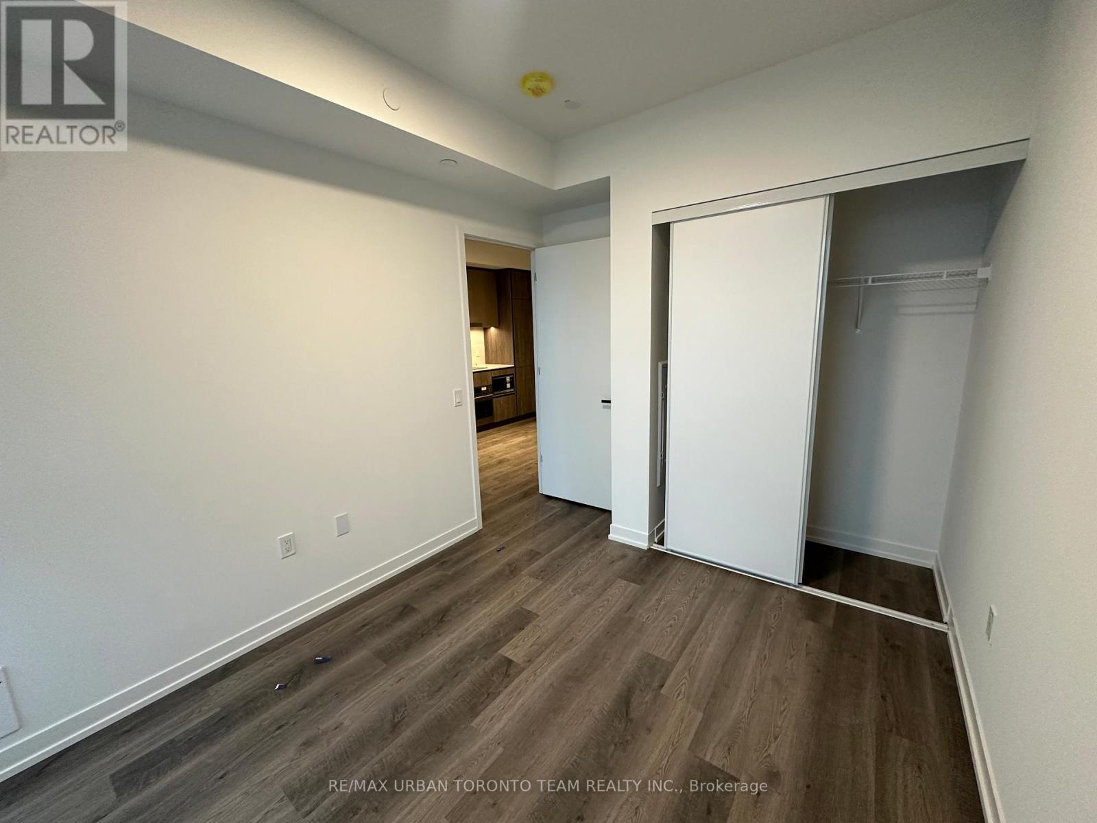 3903 - 8 Interchange Way, Vaughan, Ontario L4K 5Z7 - Photo 8 - N12595530