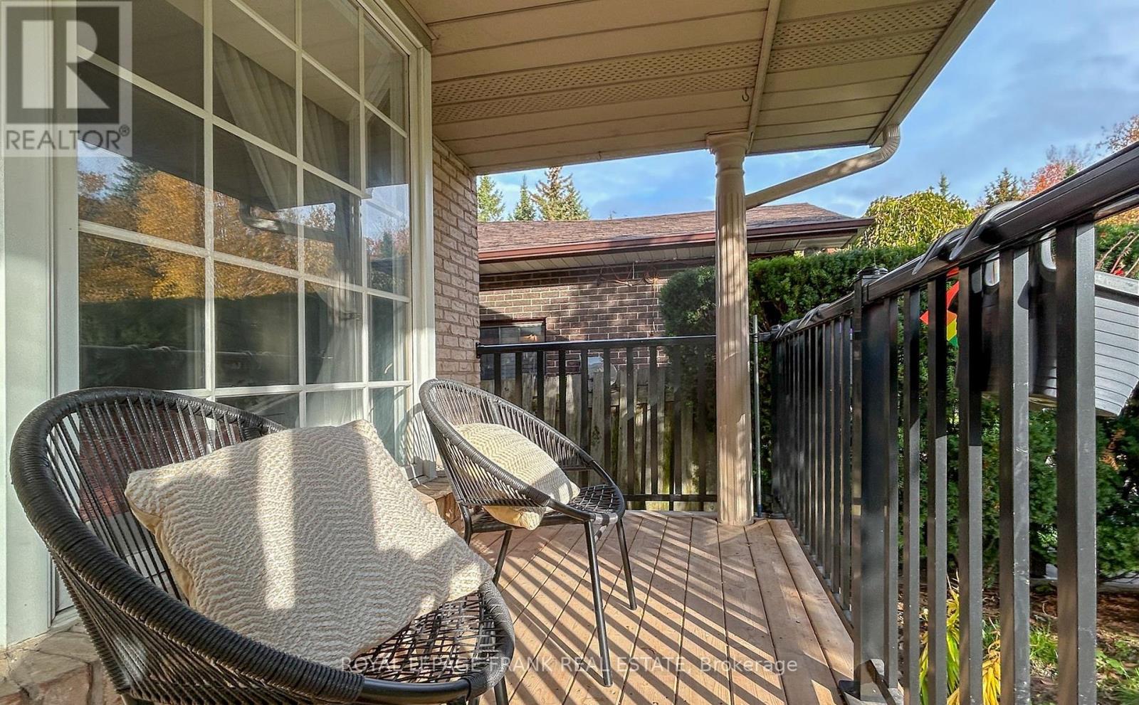 Main - 312 Cumberland Court, Oshawa, Ontario L1H 8E7 - Photo 2 - E12480899