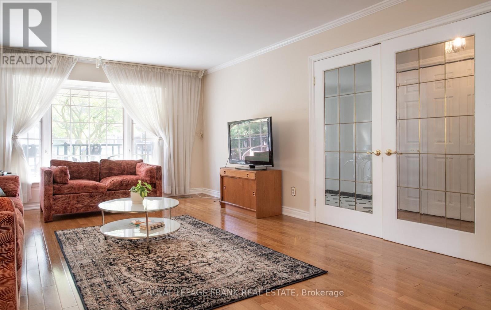 Main - 312 Cumberland Court, Oshawa, Ontario L1H 8E7 - Photo 4 - E12480899