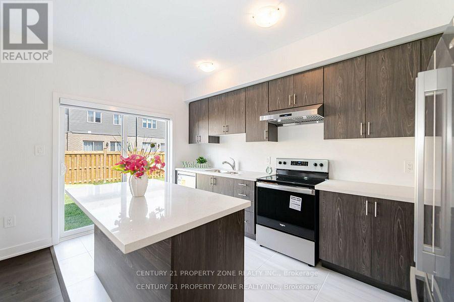 5 Evergreen Terrace, Barrie, Ontario L9J 0M6 - Photo 10 - S12595564